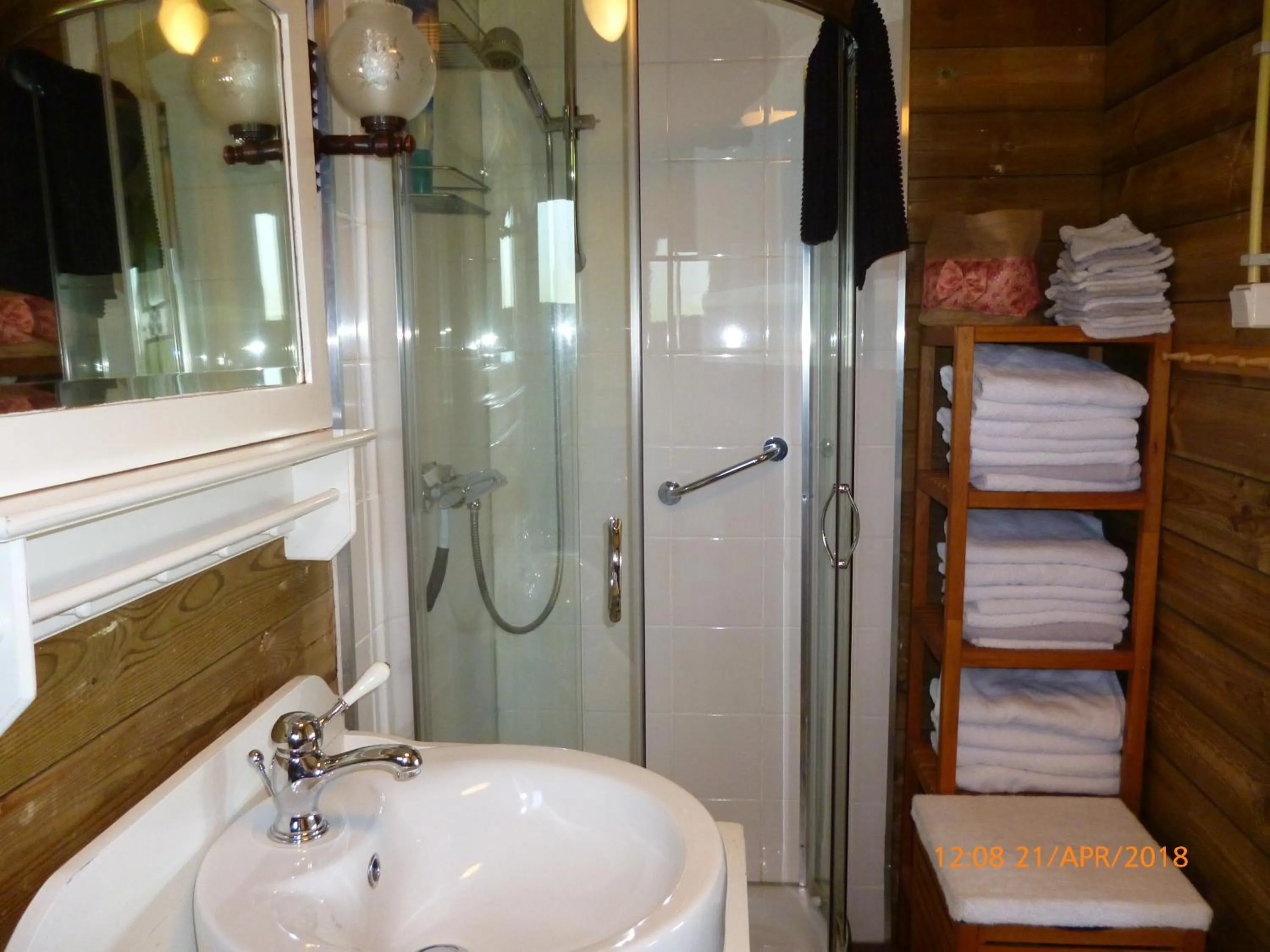 Shower in De Trouwerie