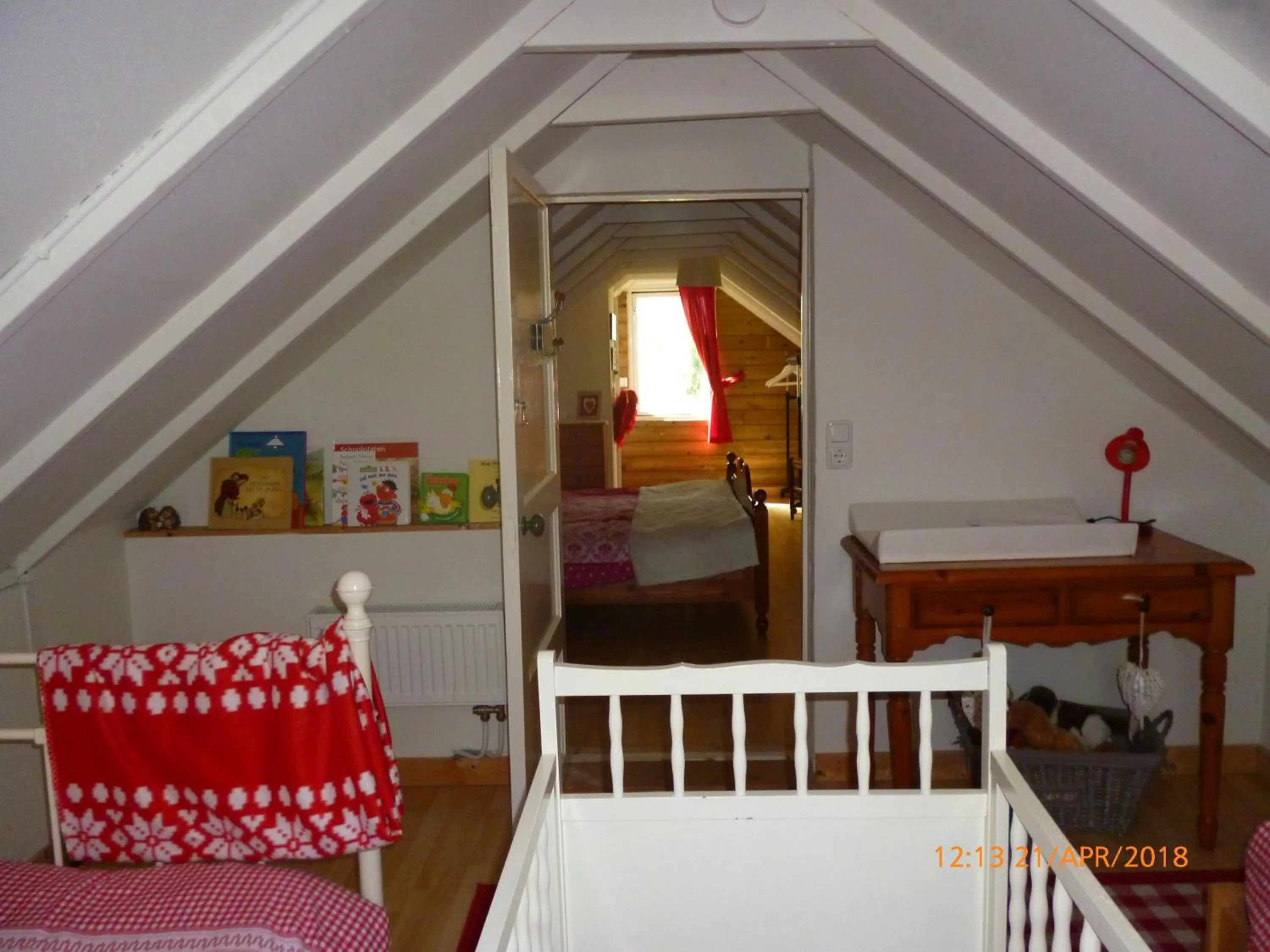 Bedroom, Bed in De Trouwerie