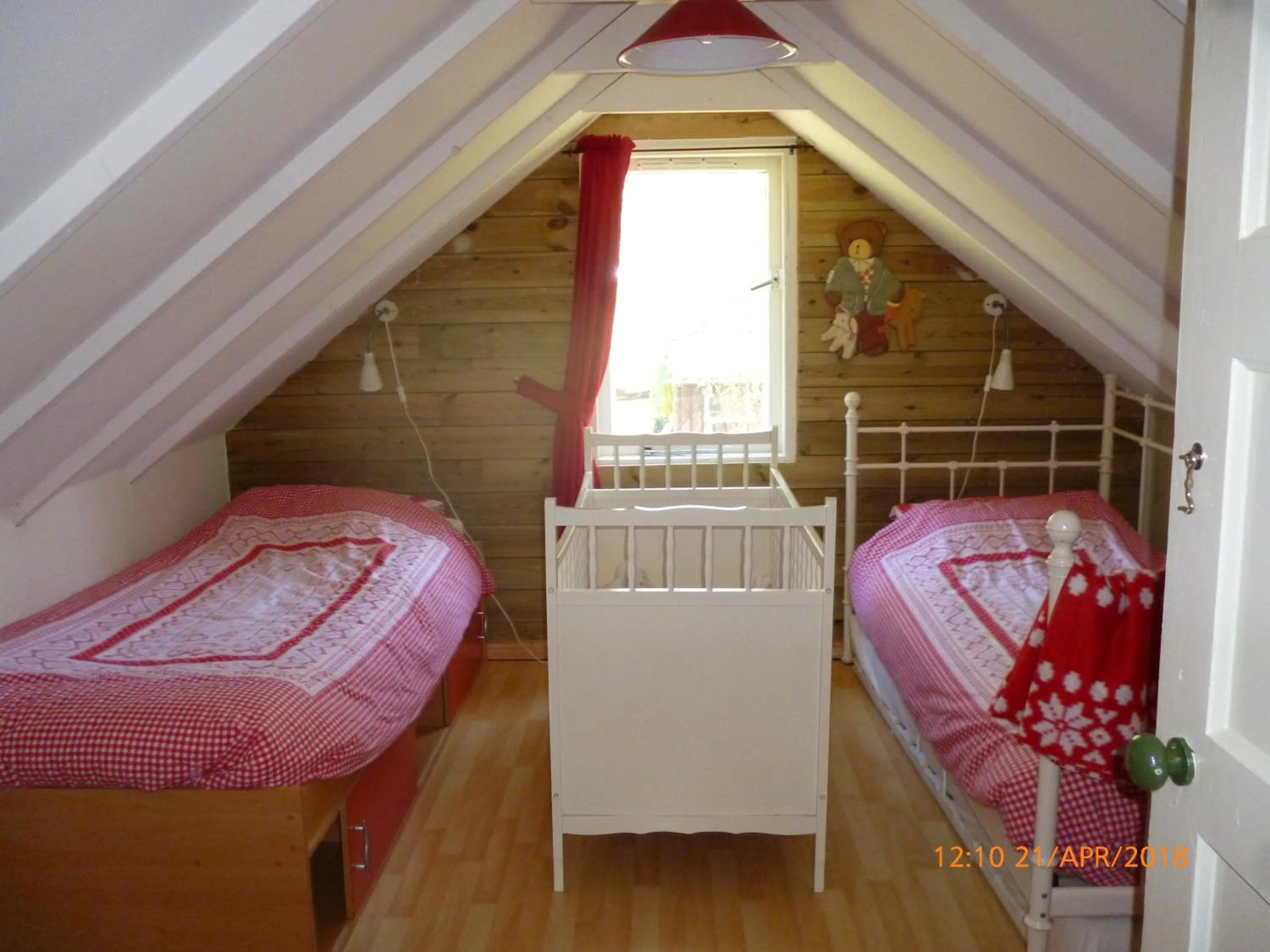 Bedroom, Bed in De Trouwerie