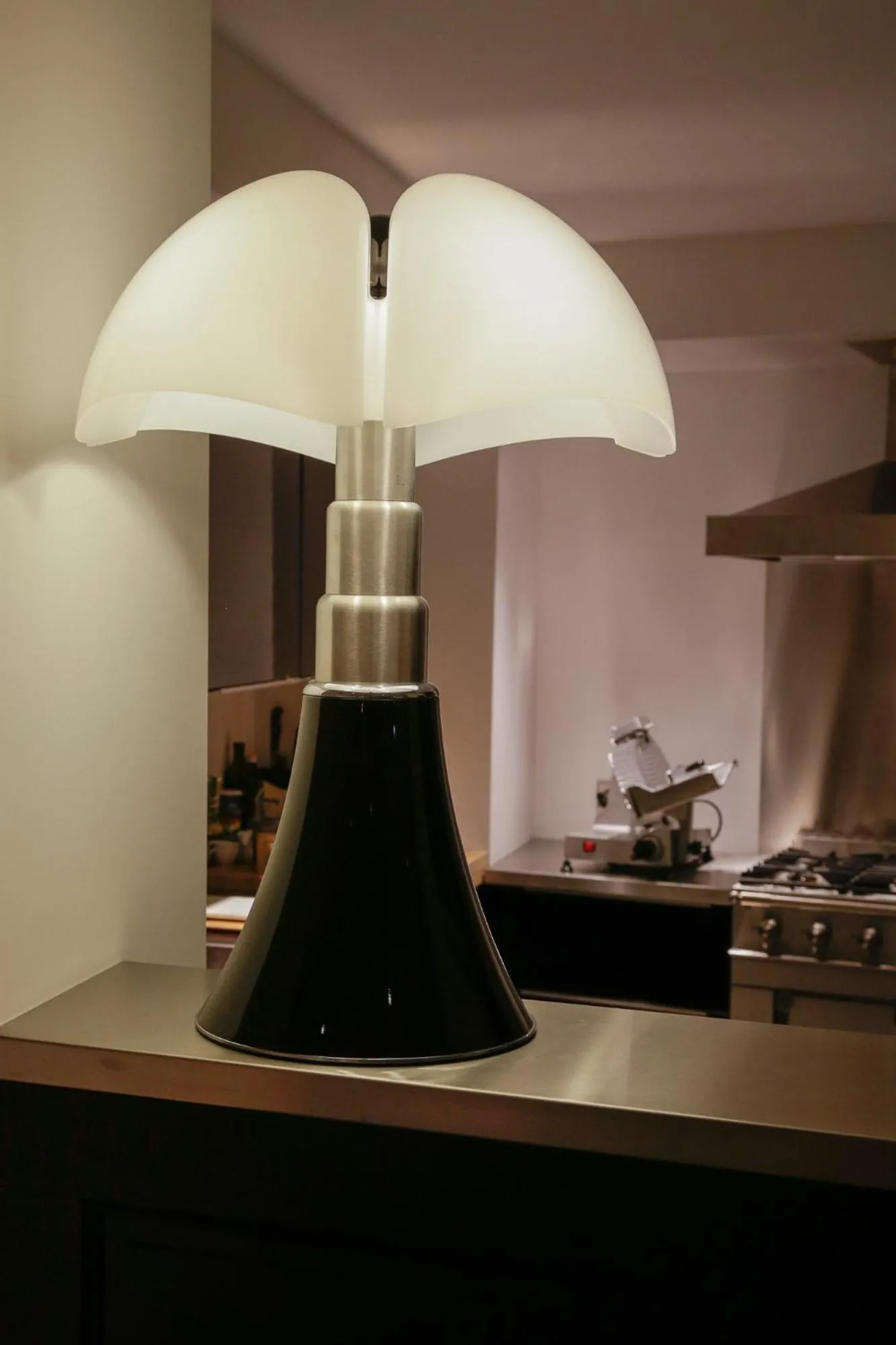 Decorative detail in La Pipistrelle Hotel