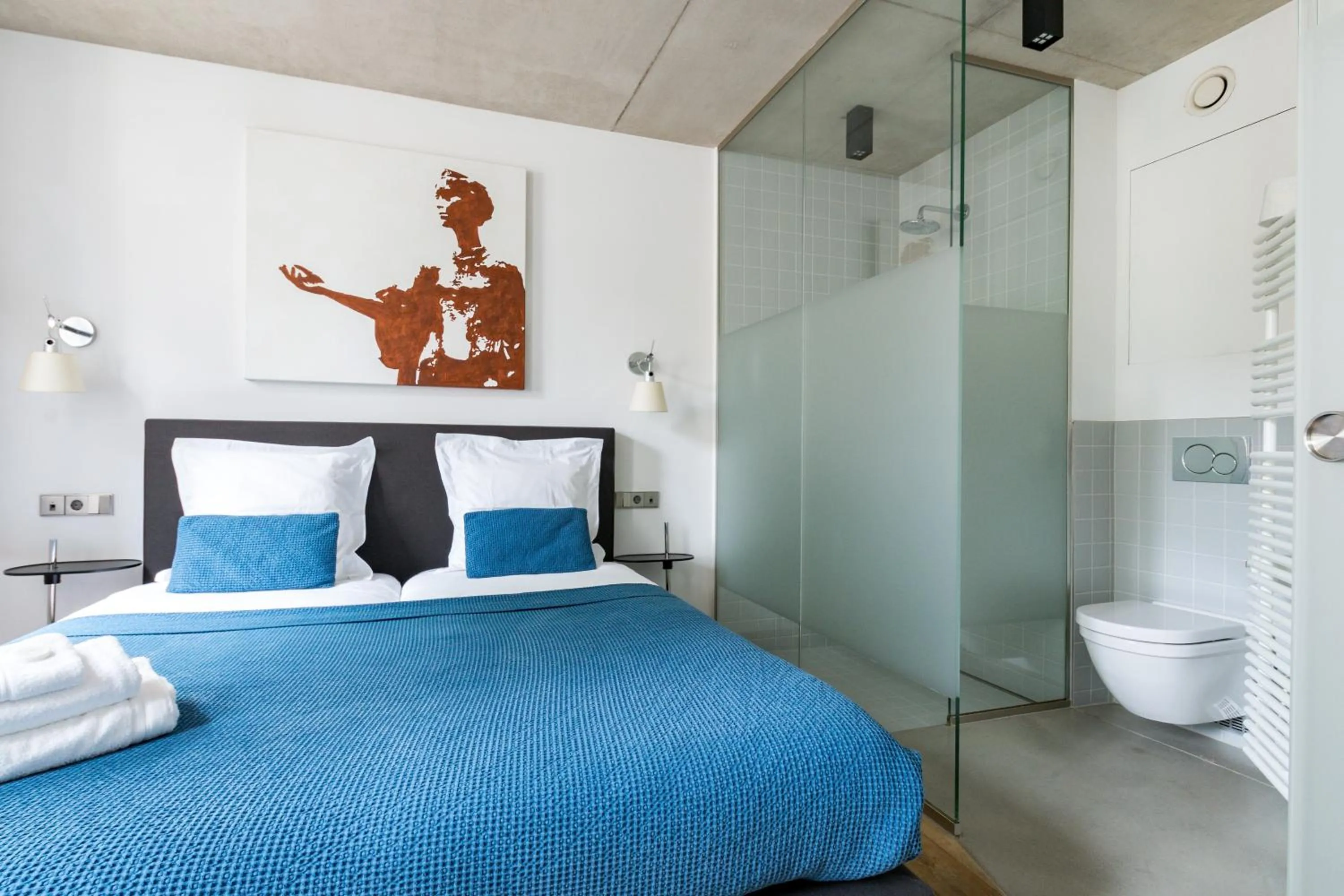 Photo of the whole room, Bed in La Pipistrelle Hotel