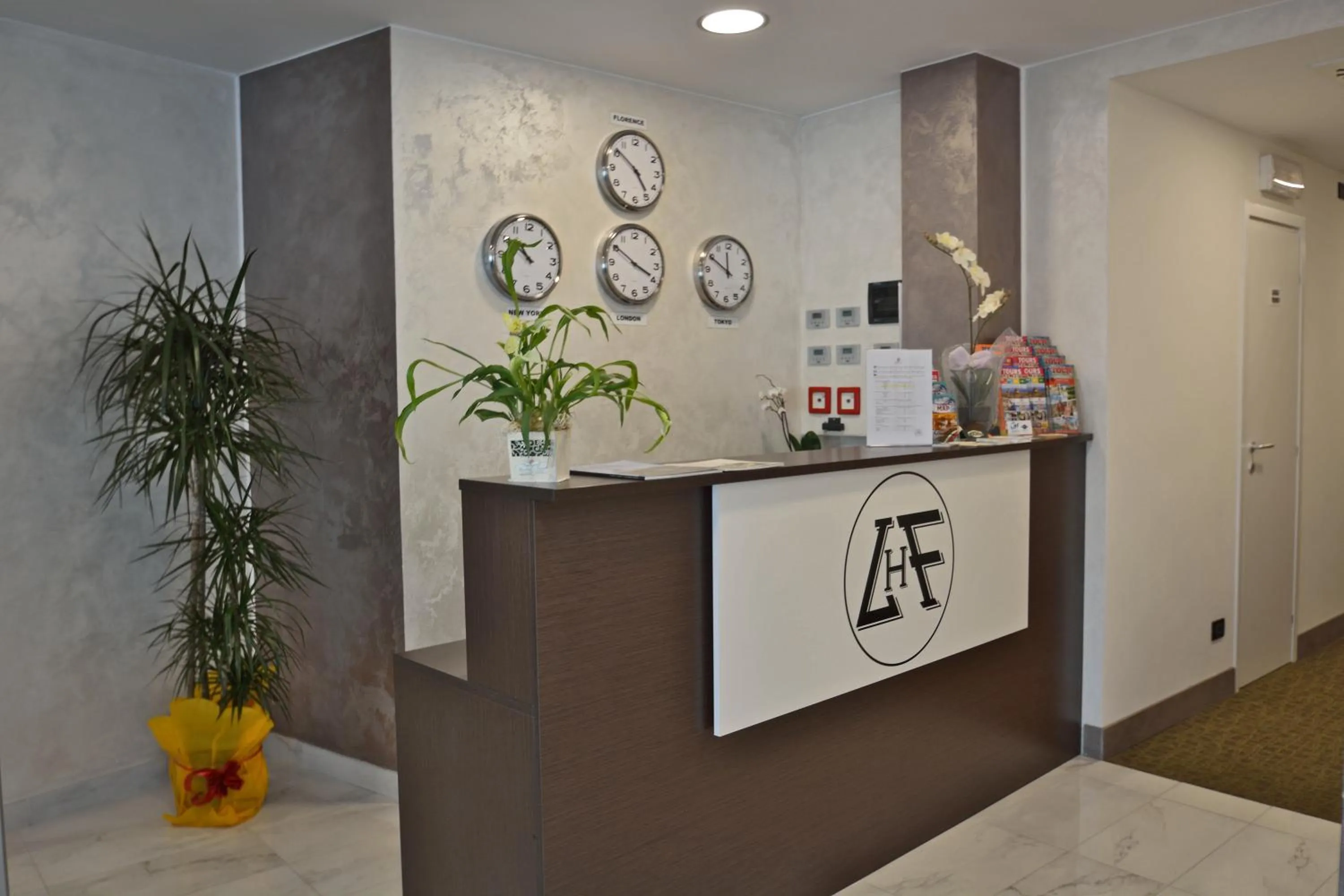 Lobby or reception in Hotel Luxor Florence