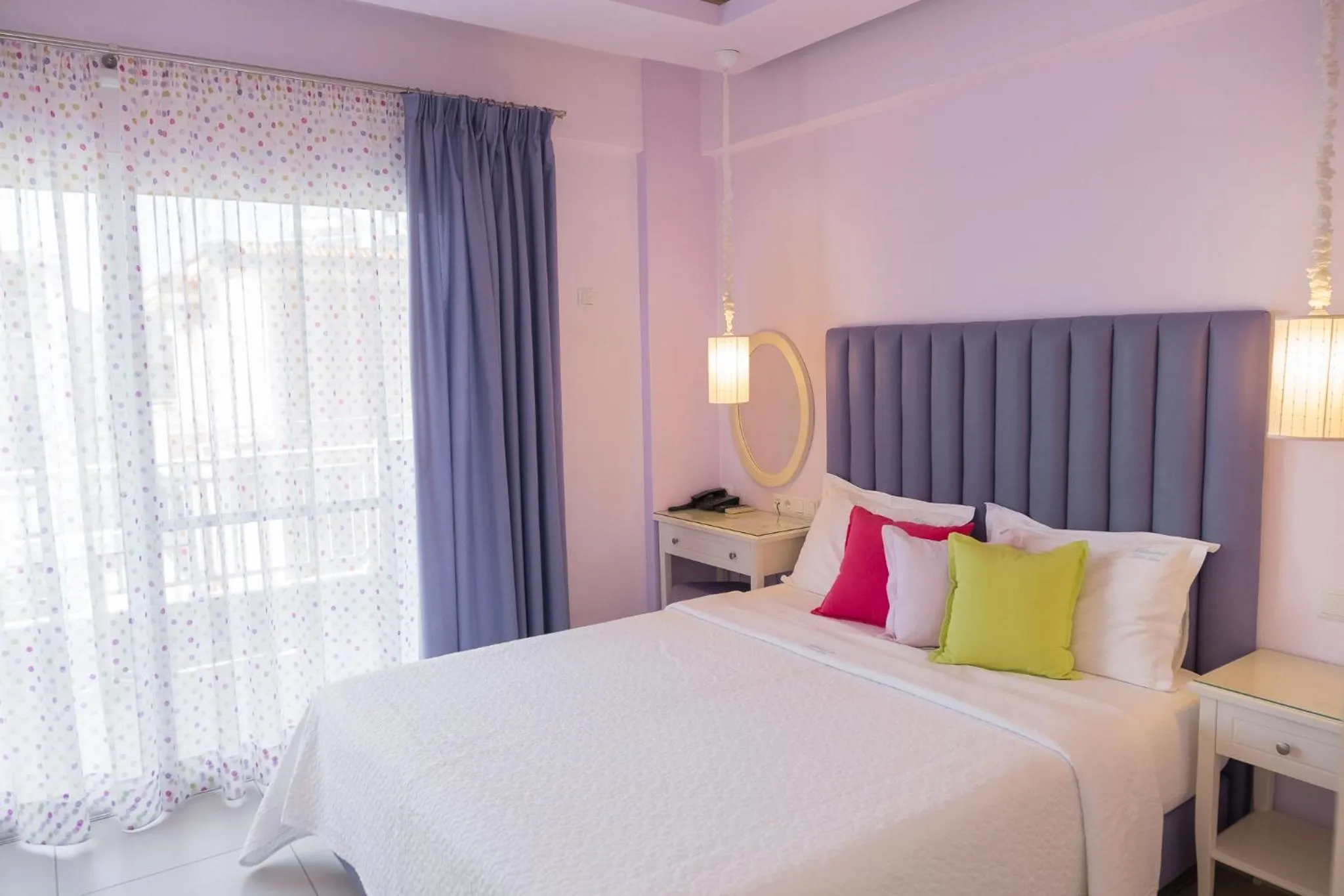 Photo of the whole room, Bed in WhiteSands Beach Resort