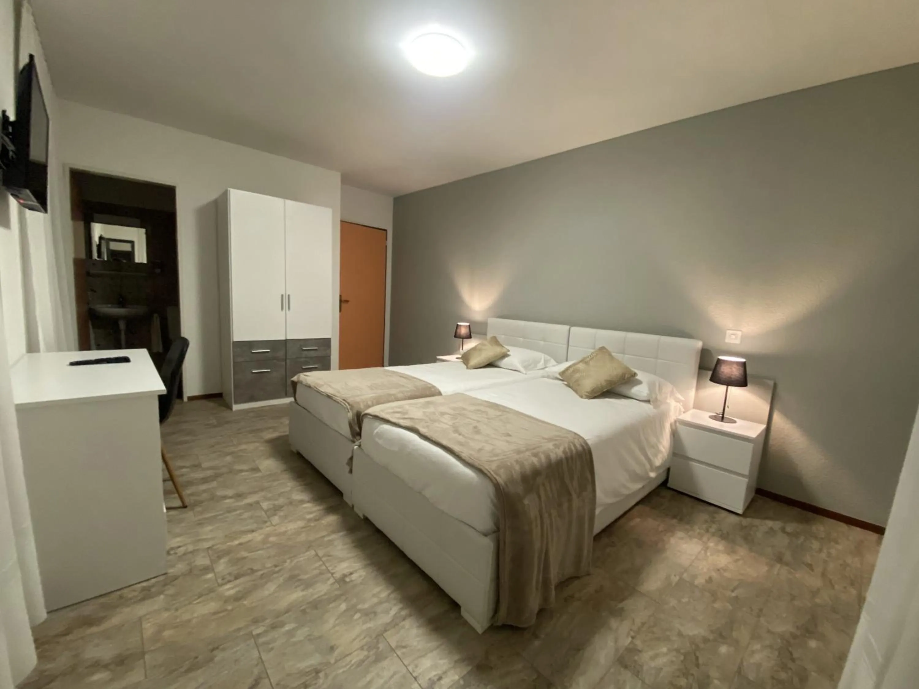 Bed in Albergo Stazione