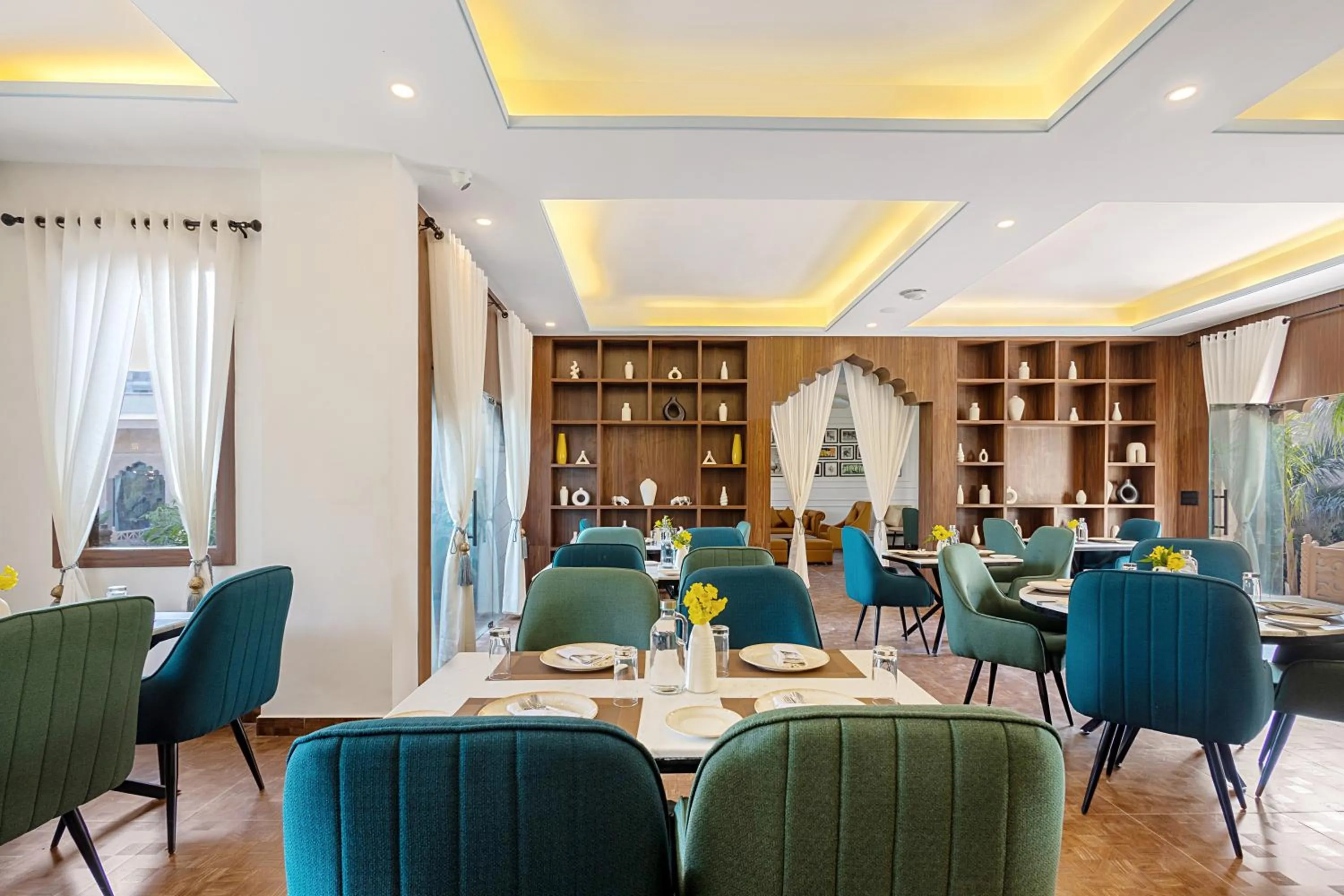 Restaurant/places to eat in Sterling Bagh Ranthambore