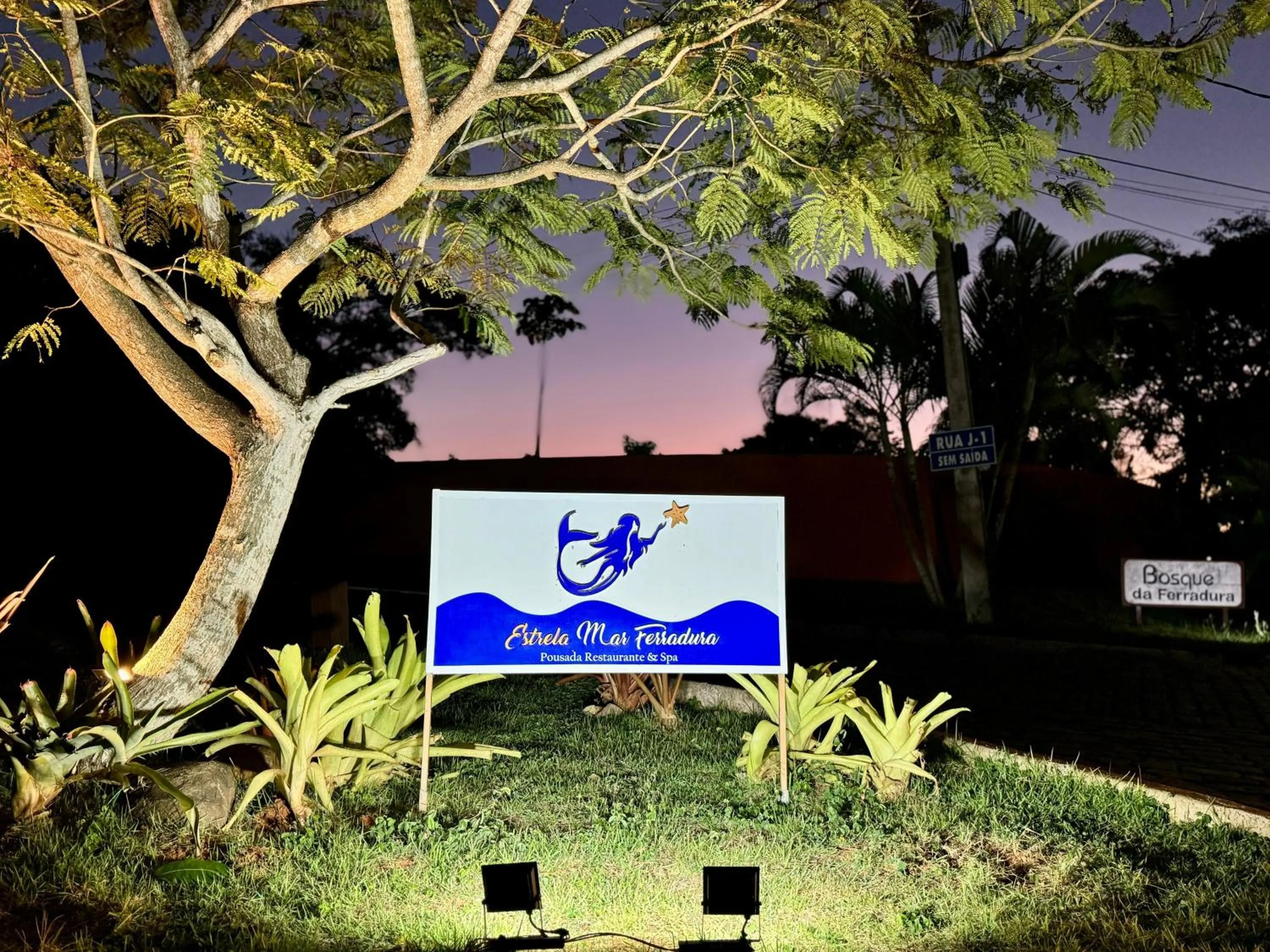 EstrelaMar Ferradura Restaurante & Spa