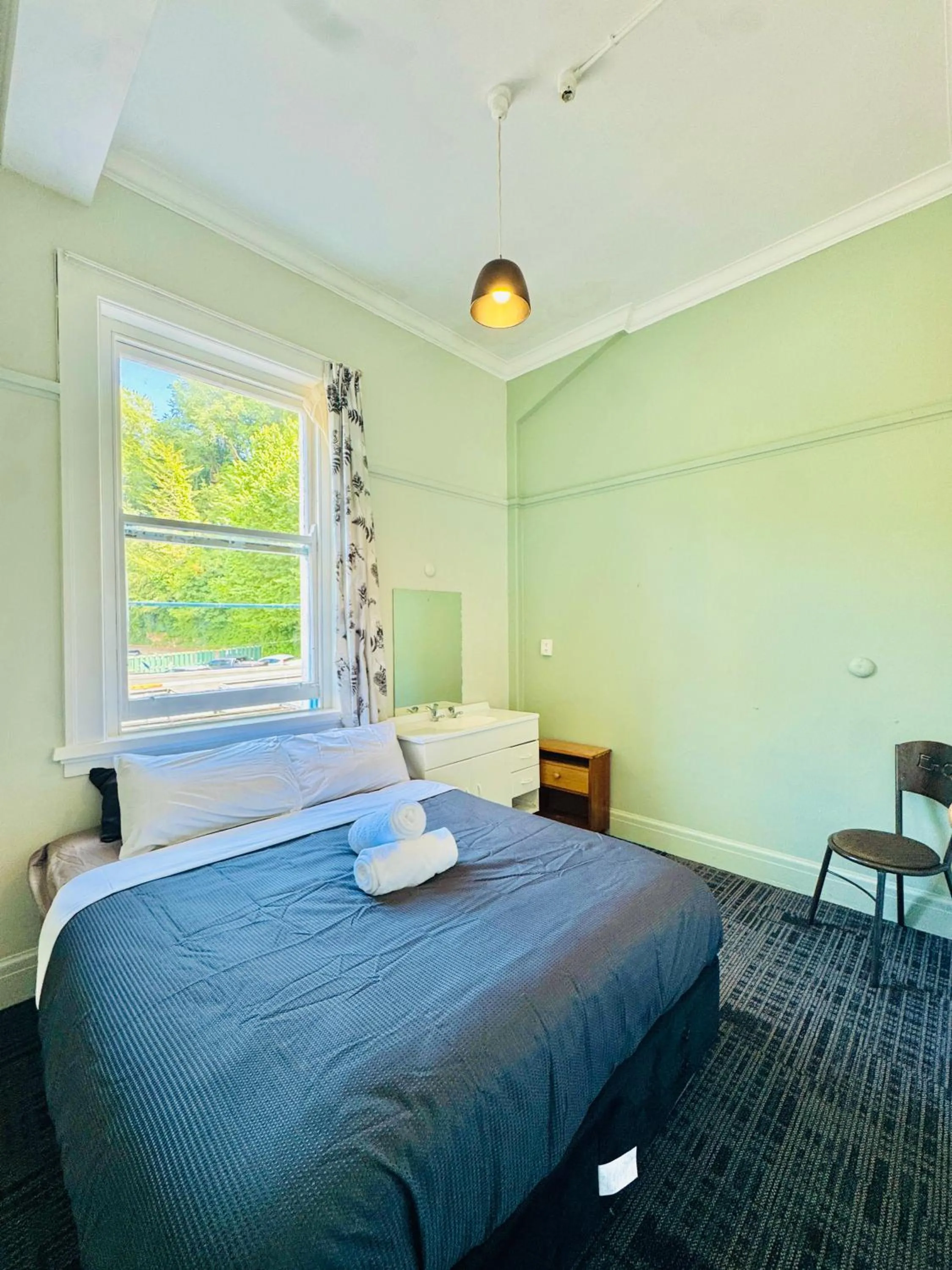 Bed in Crashpalace Napier