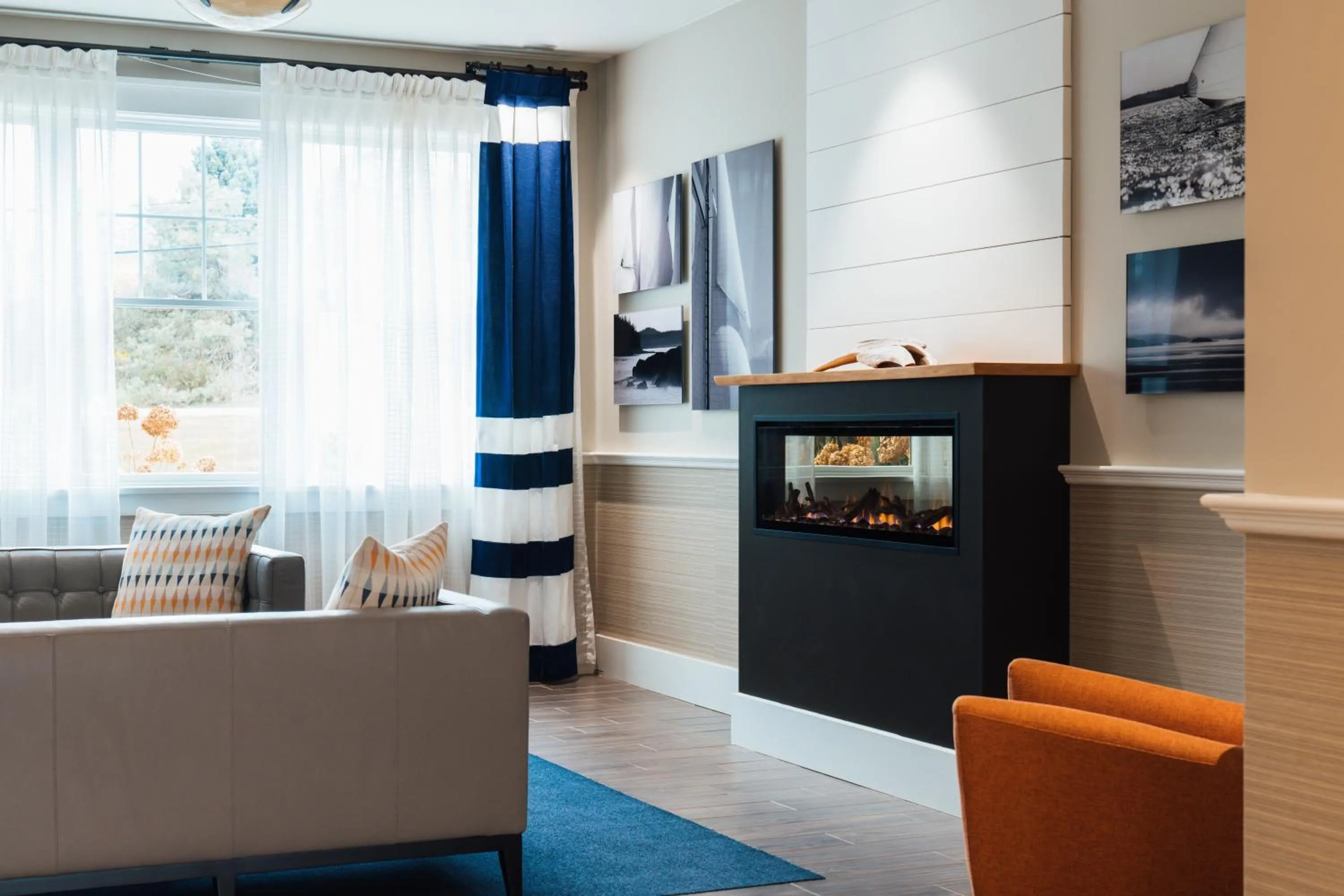 Lobby or reception in Belfast Harbor Inn