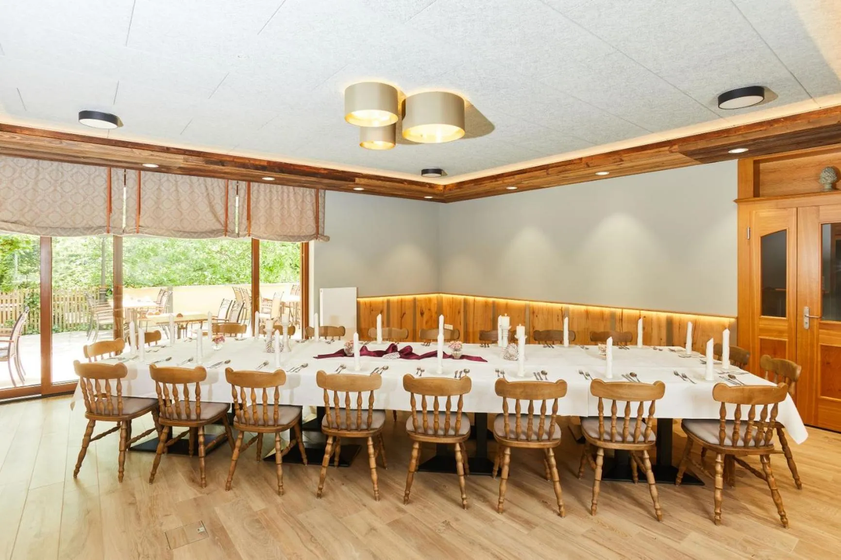 Restaurant/places to eat in Landhotel Kuralpe Kreuzhof