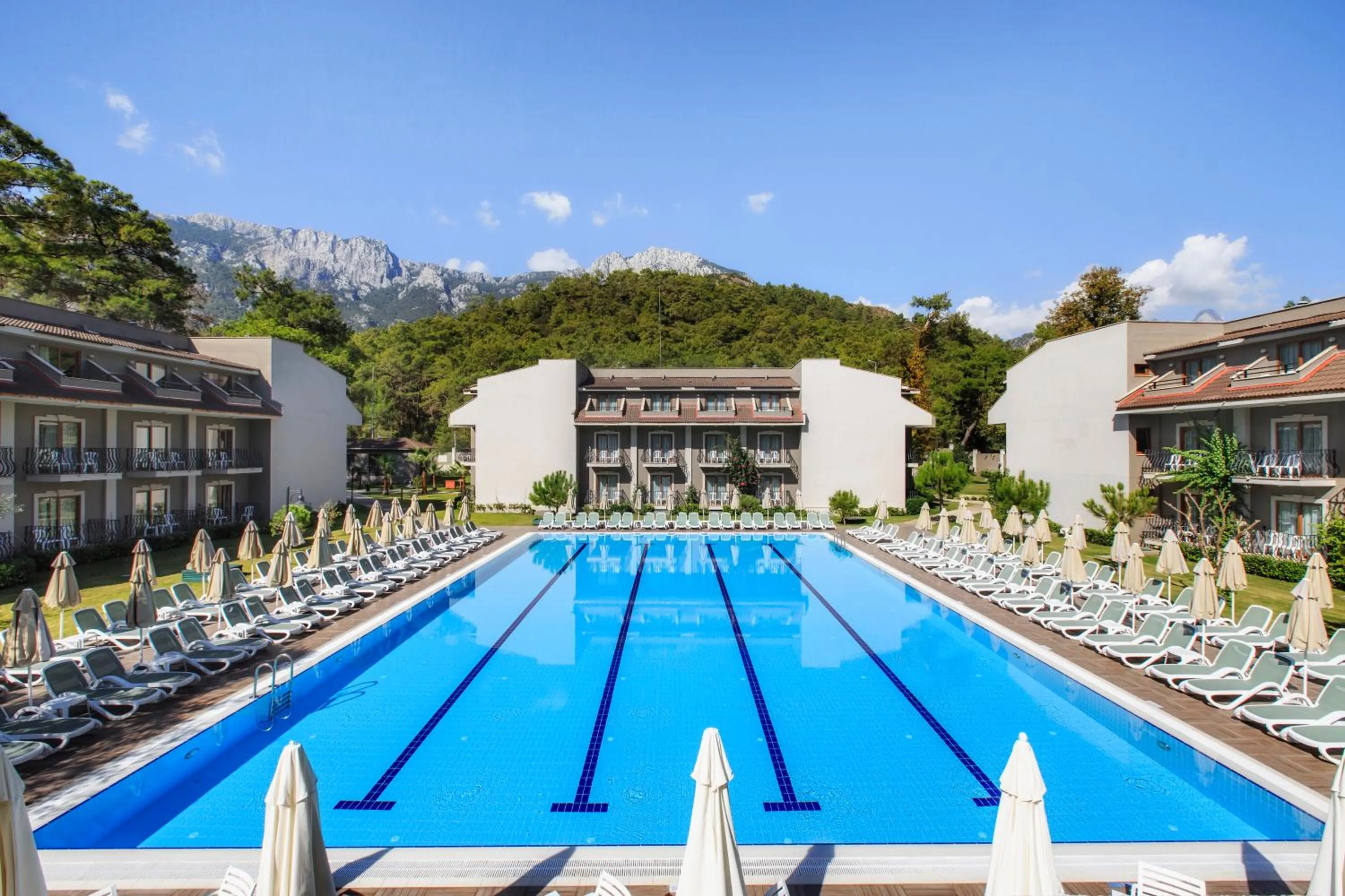 Swimming pool in Kimeros Park Holiday Village - Ultra All Inc. Kids Concept