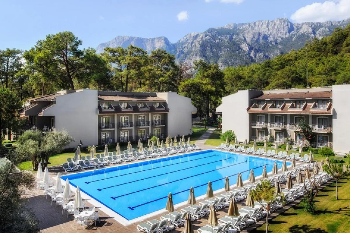 Swimming pool in Kimeros Park Holiday Village - Ultra All Inc. Kids Concept