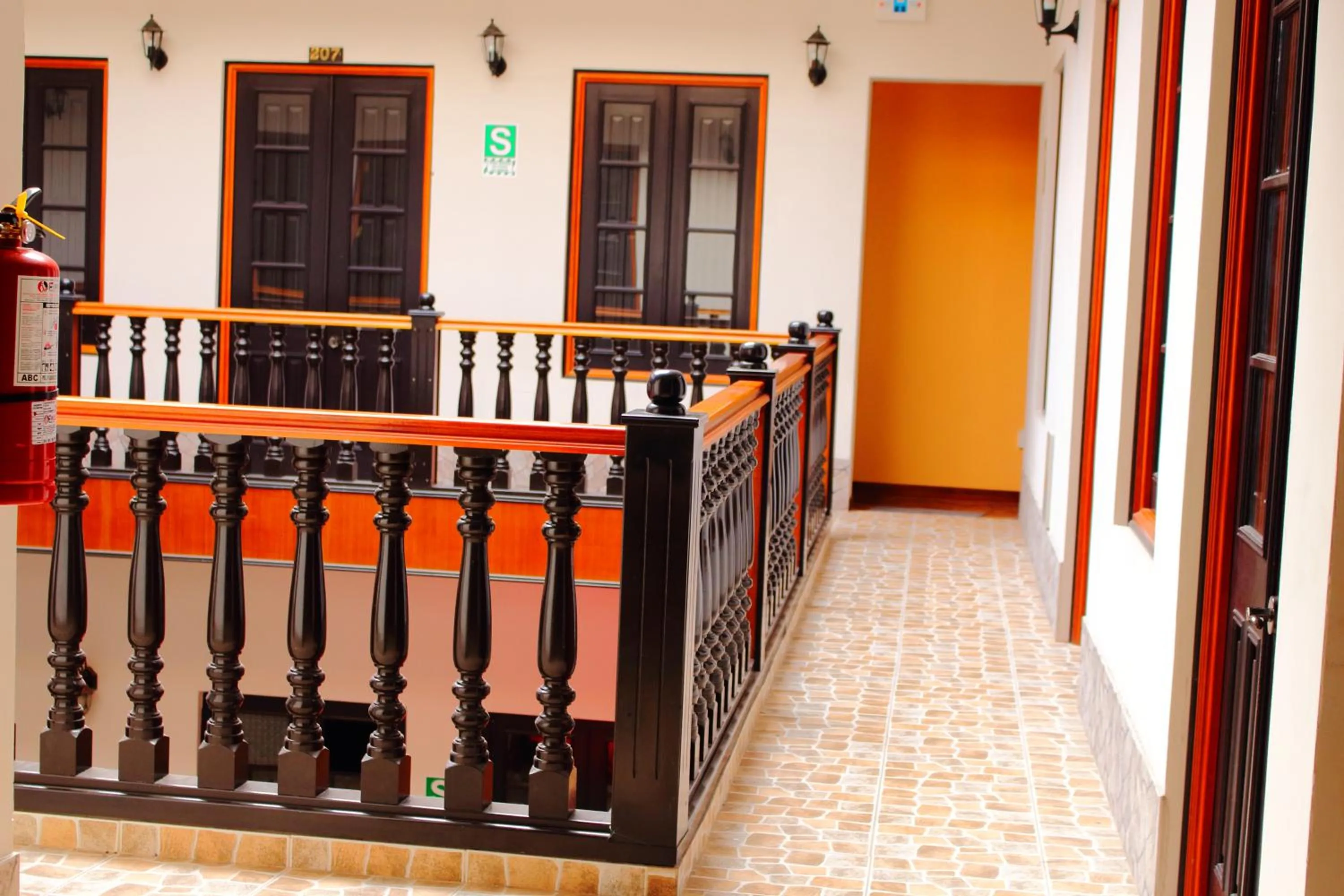 Balcony/Terrace in Colonial Plaza Hotel