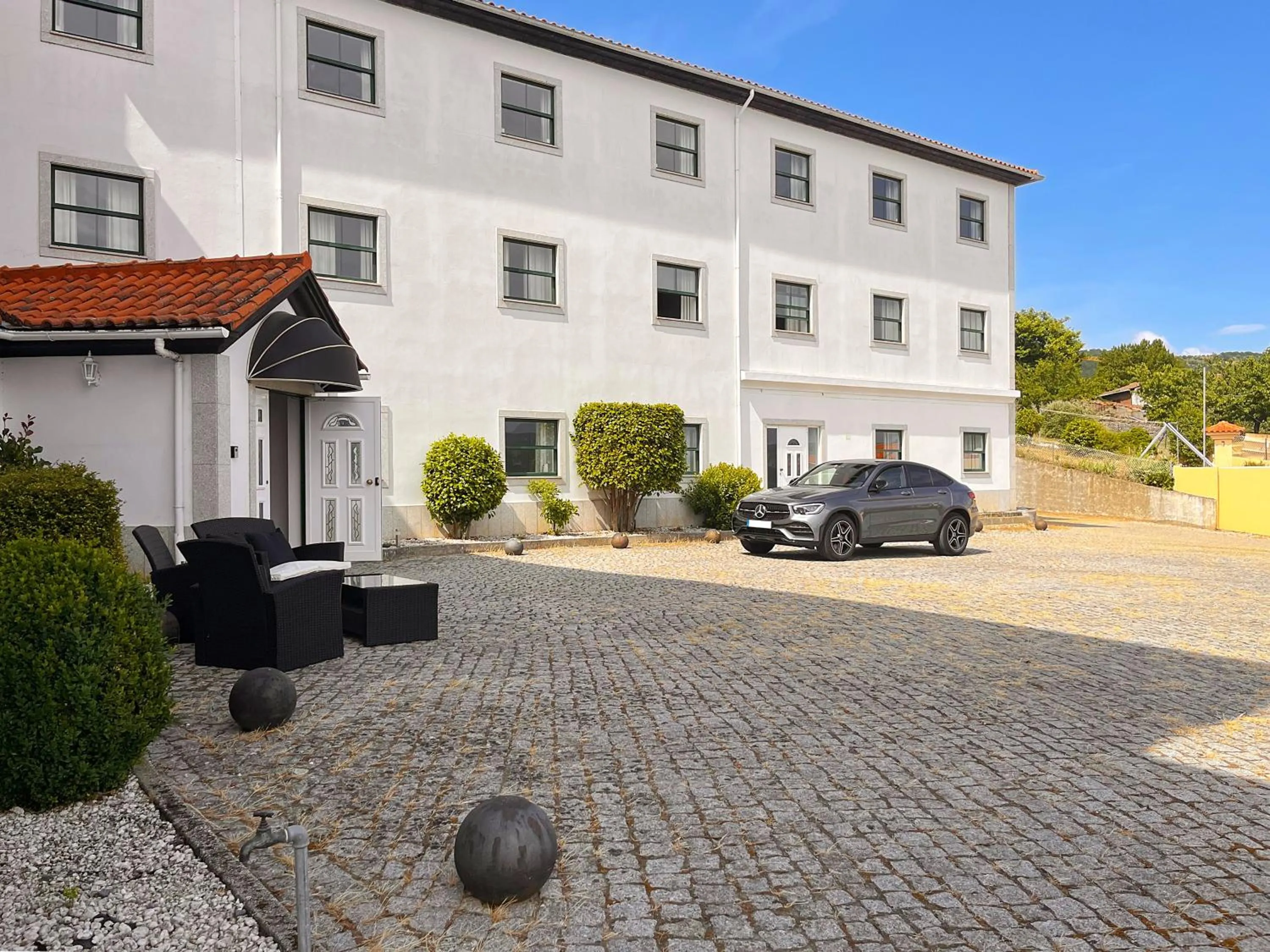 Property building in Vinhais Hotel