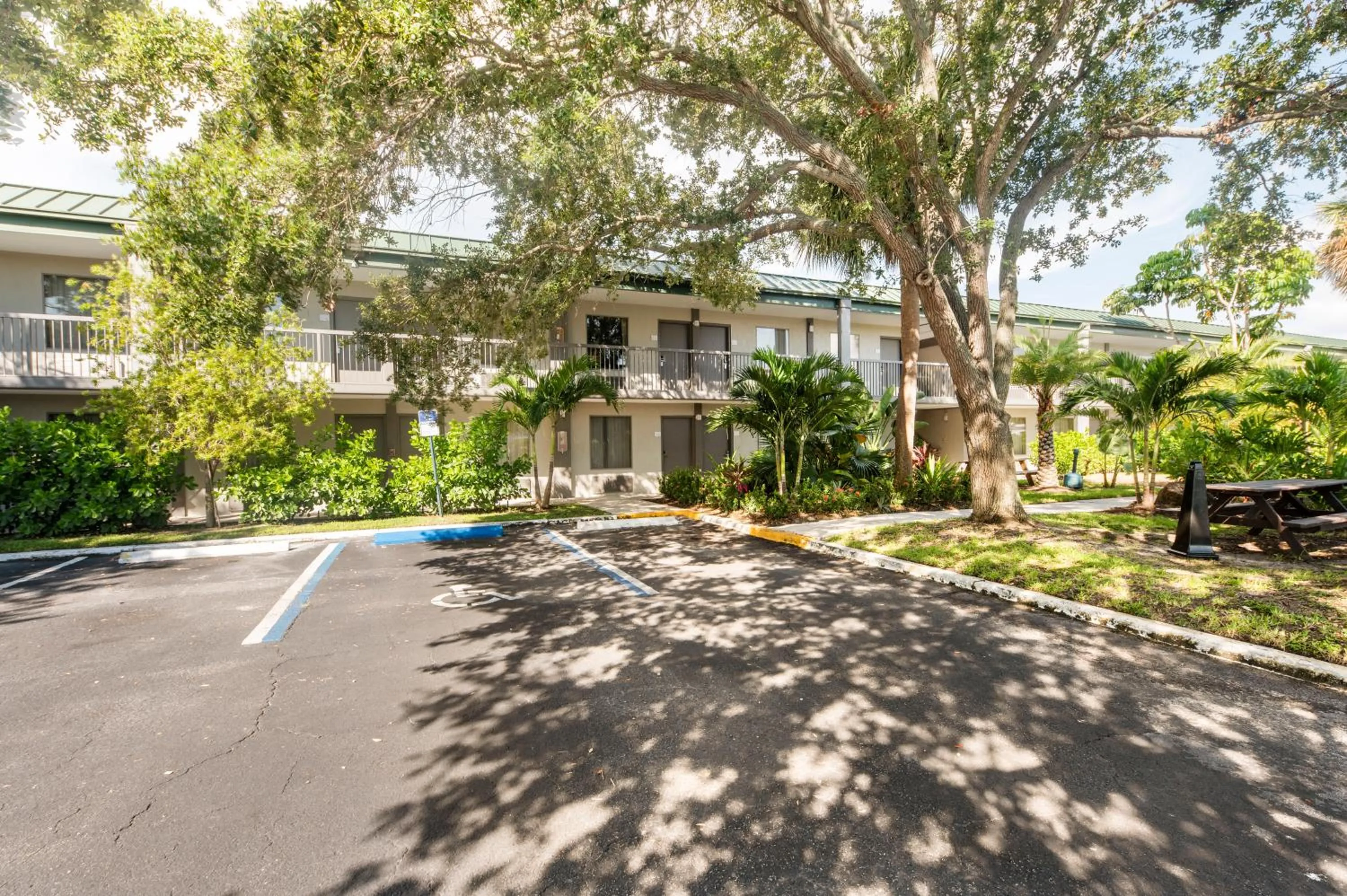 Property building in Bay Breeze