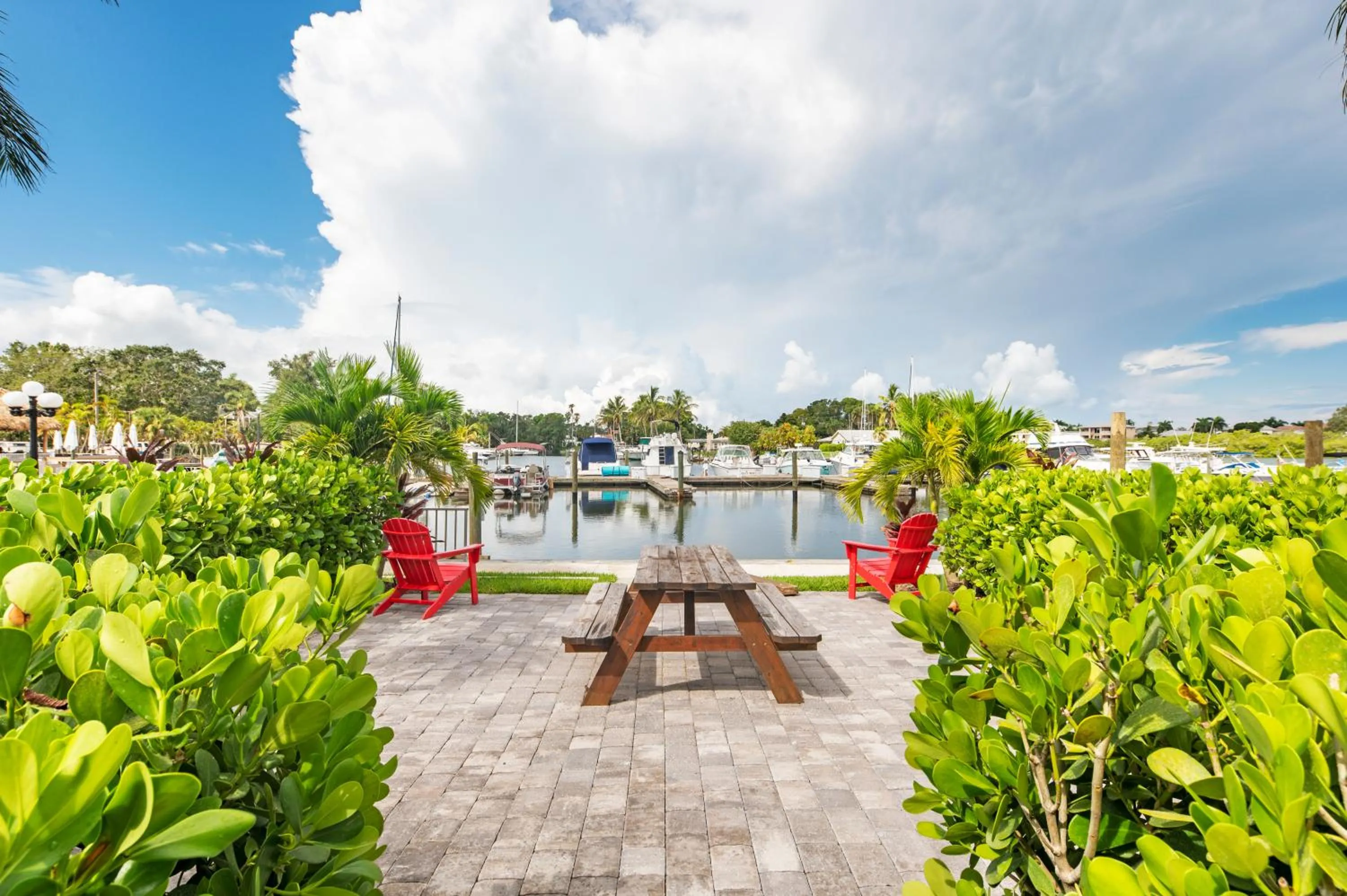 Seating area in Bay Breeze