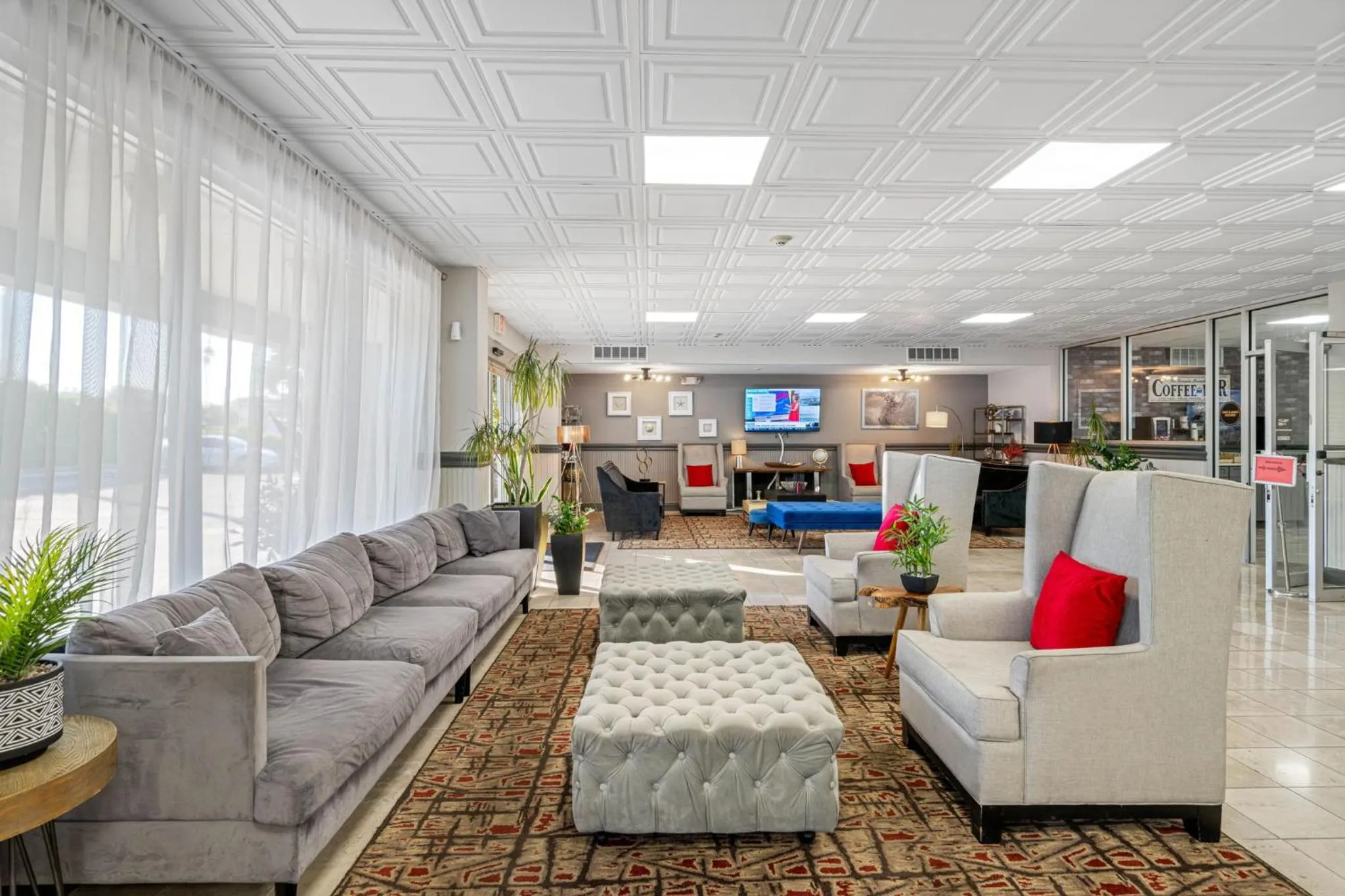 Communal lounge/ TV room in Bay Breeze