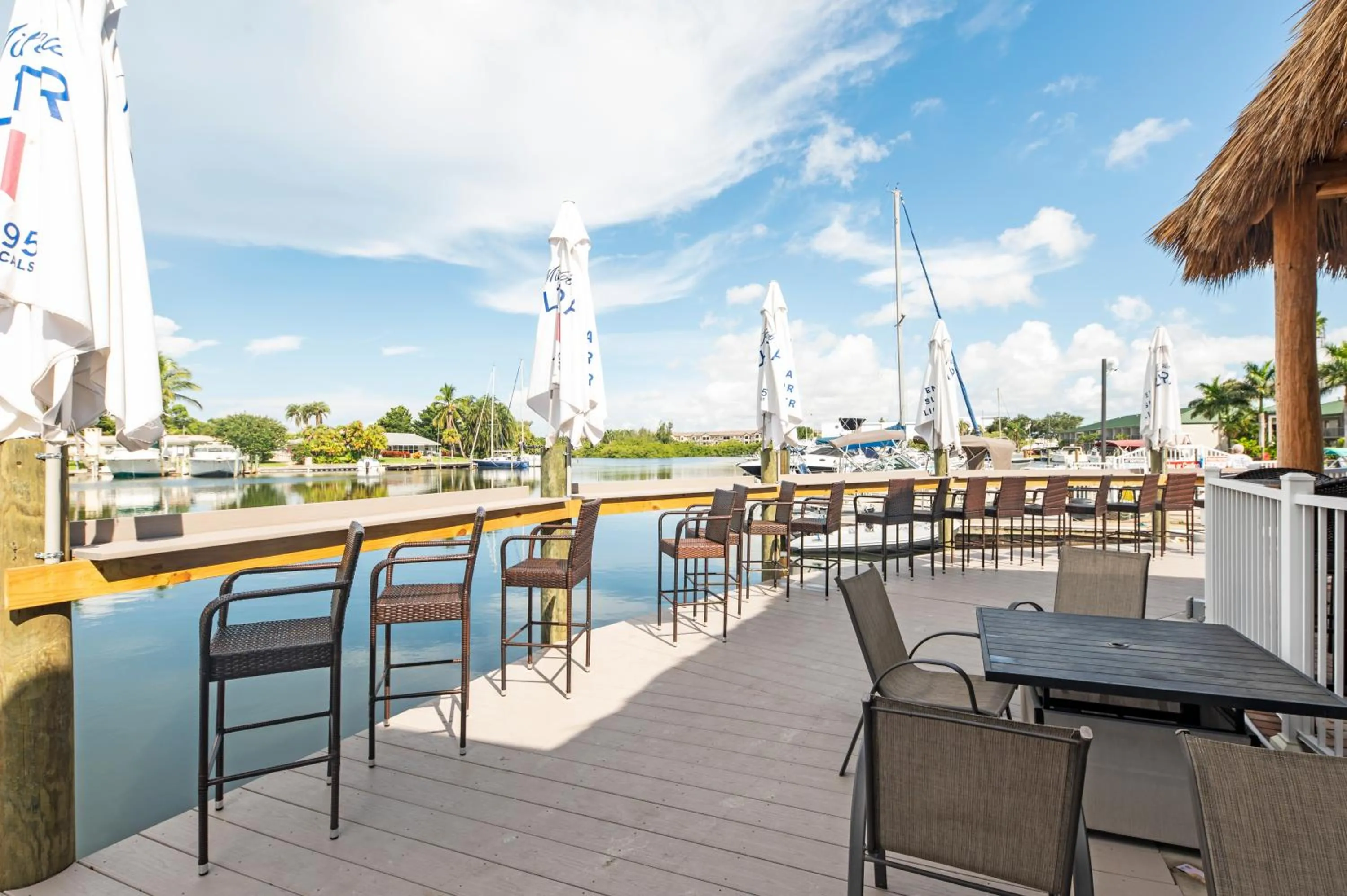 Seating area in Bay Breeze