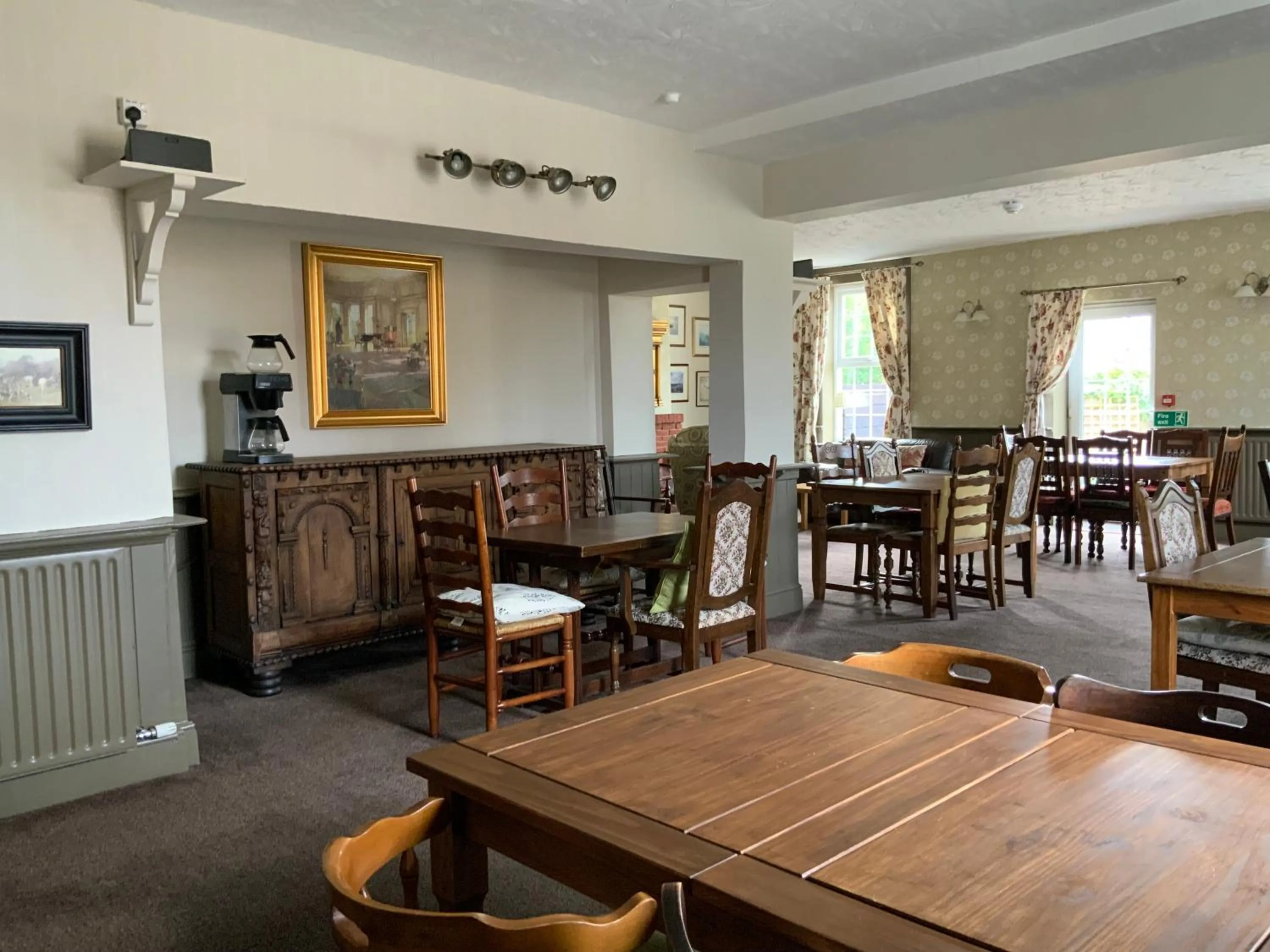 Restaurant/places to eat in The Red Lion Inn Partney