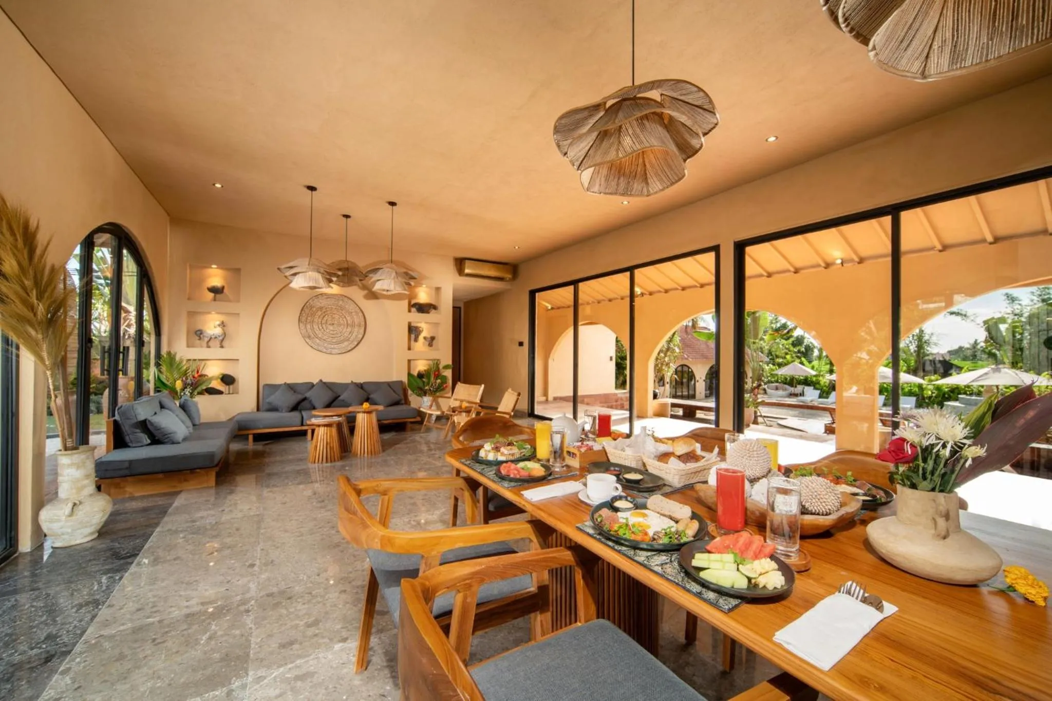 Dining area in Cabana Kedungu Villa Tabanan by Ini Vie Hospitality