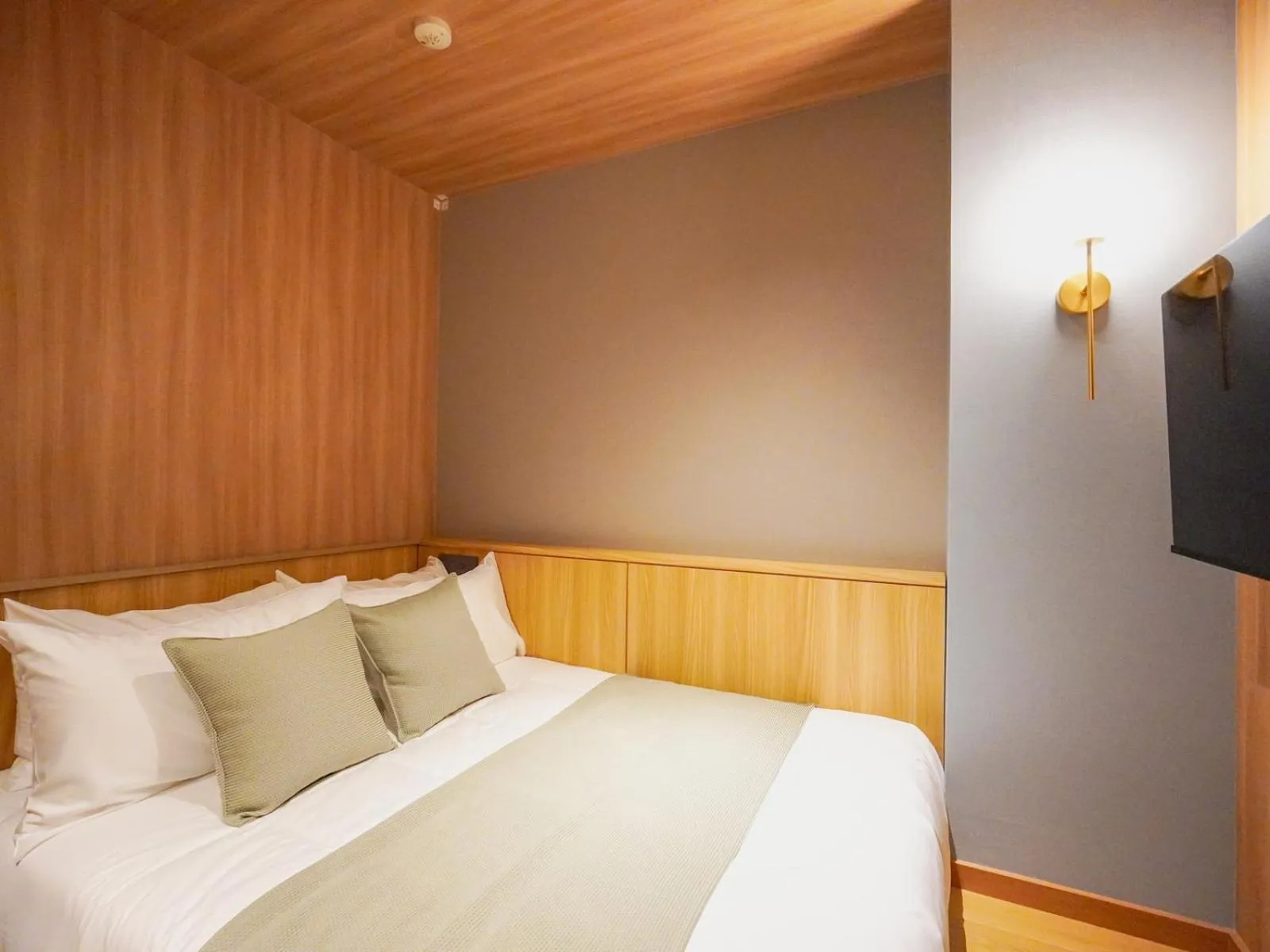 Bed in The GALA Hotel Umeda