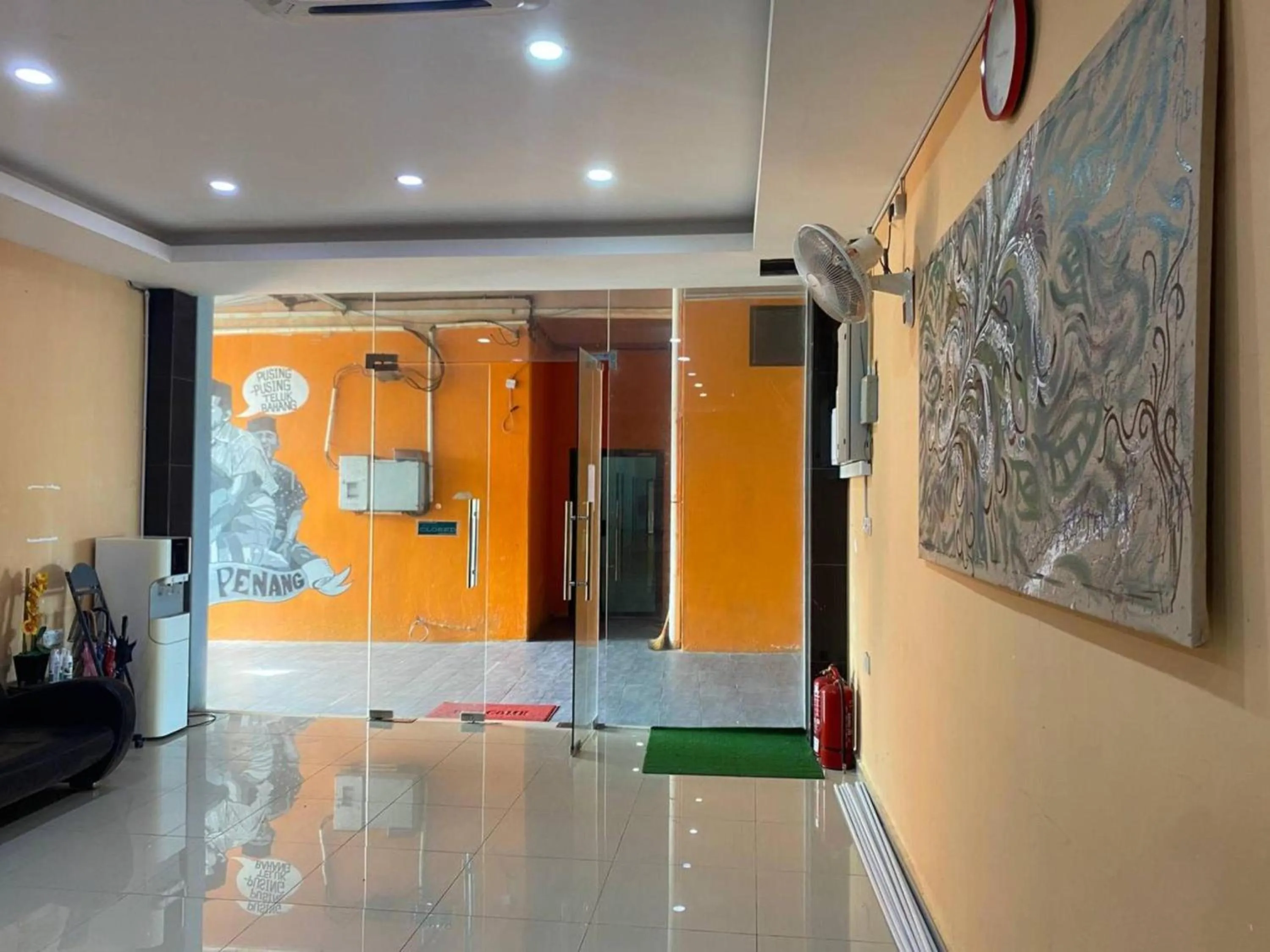 Lobby or reception in Capital O 91094 Hotel & Chalet Sportfishing