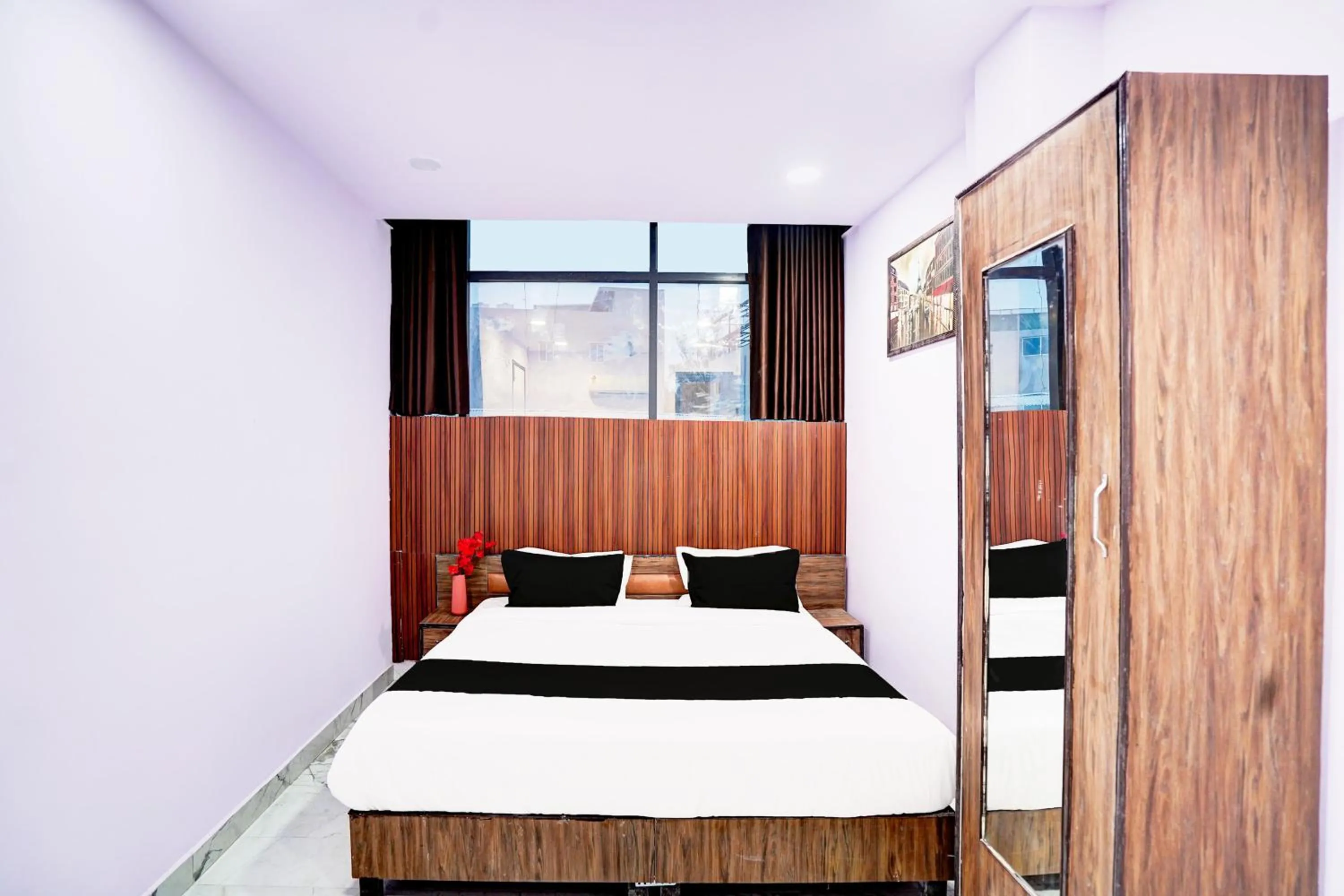 Collection O Hotel Star Inn Near By Hindon Airforce Mohan Nagar Ghaziabad
