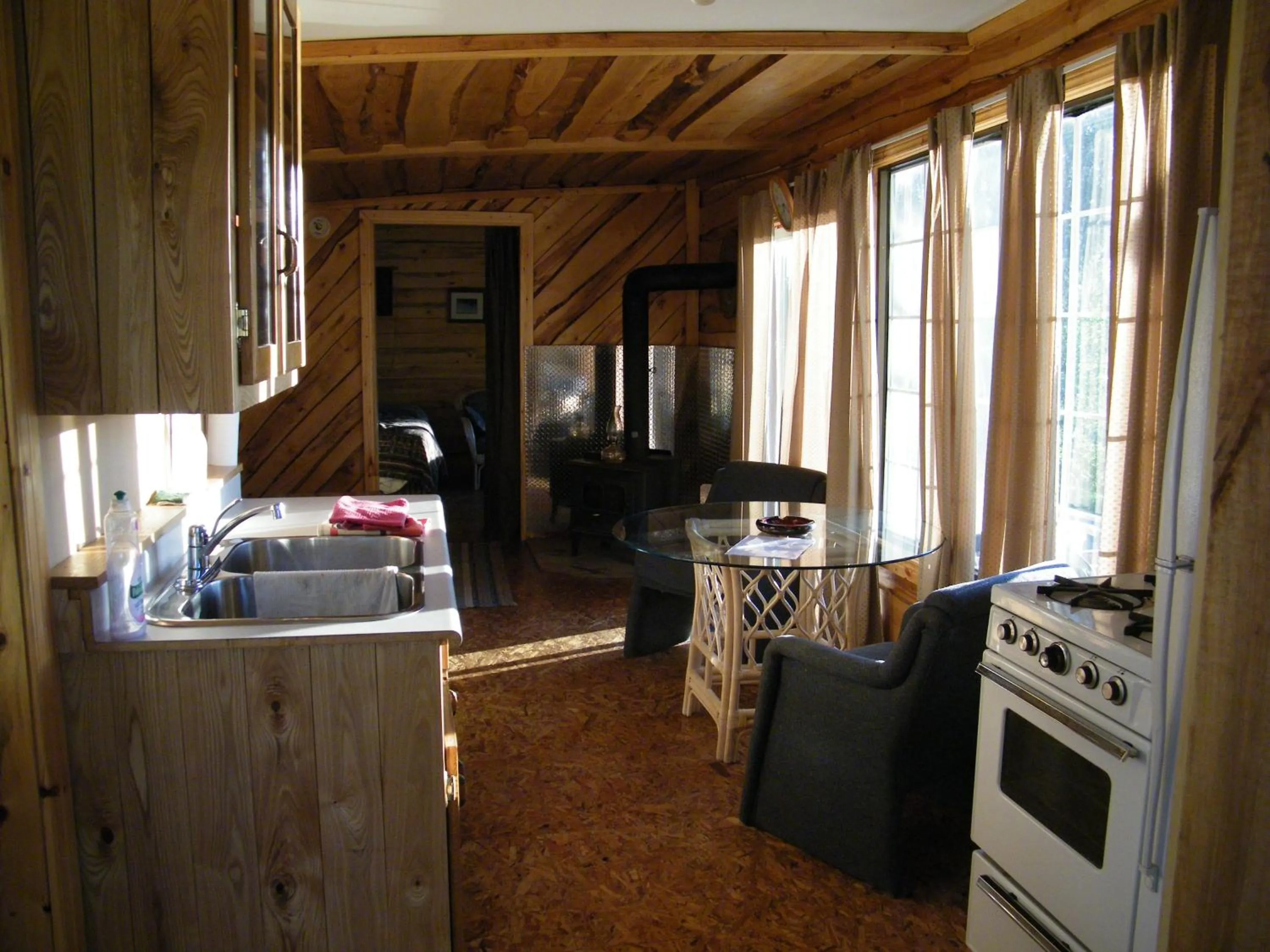 Day in Mowat Landing Cottages