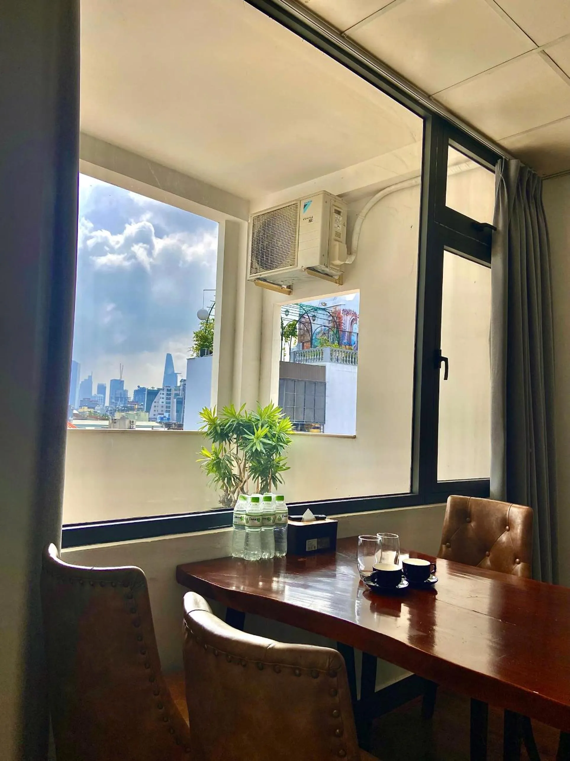 Seating area in Bros Citihouse Hotel