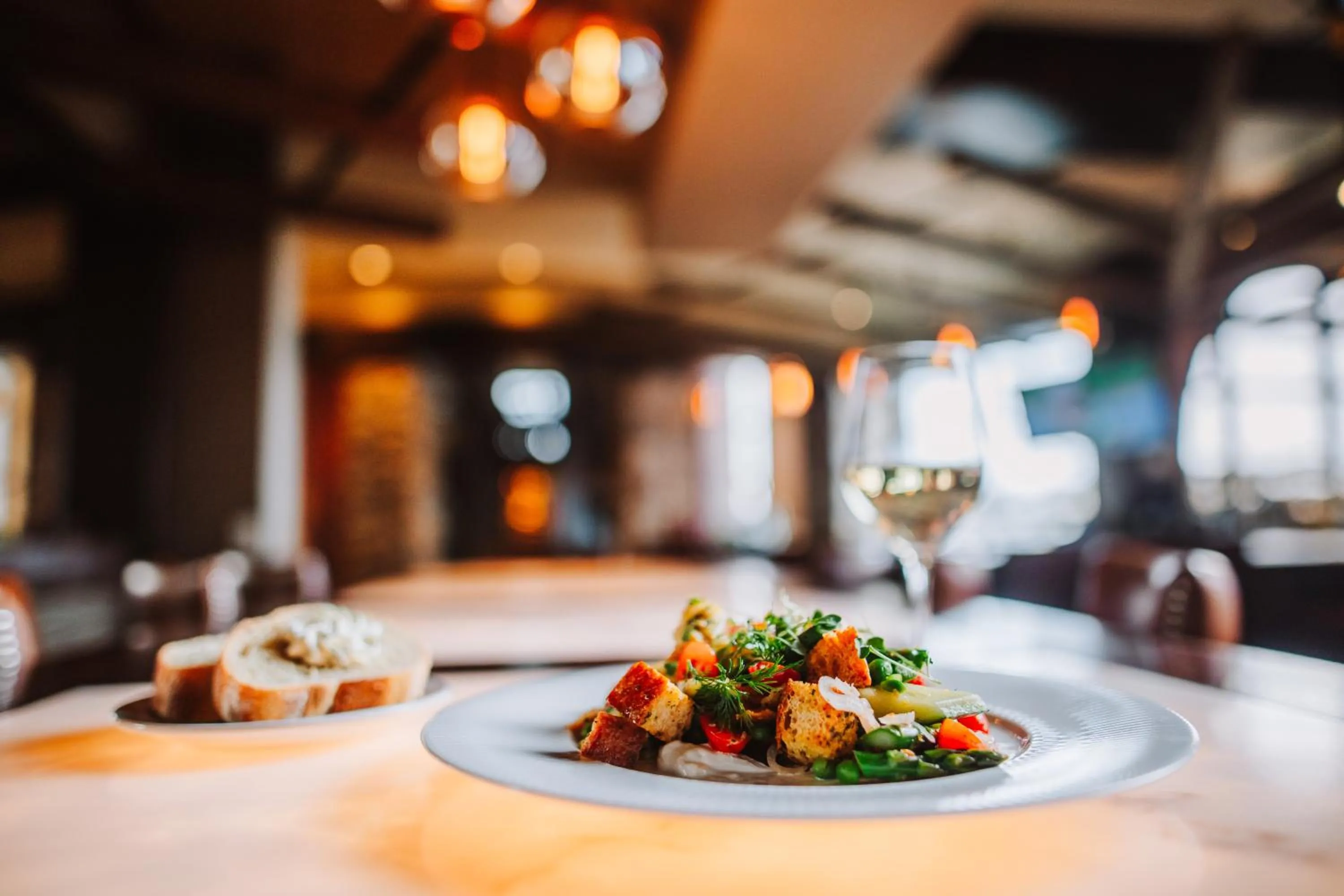 Restaurant/places to eat in Flying Horse Resort & Club