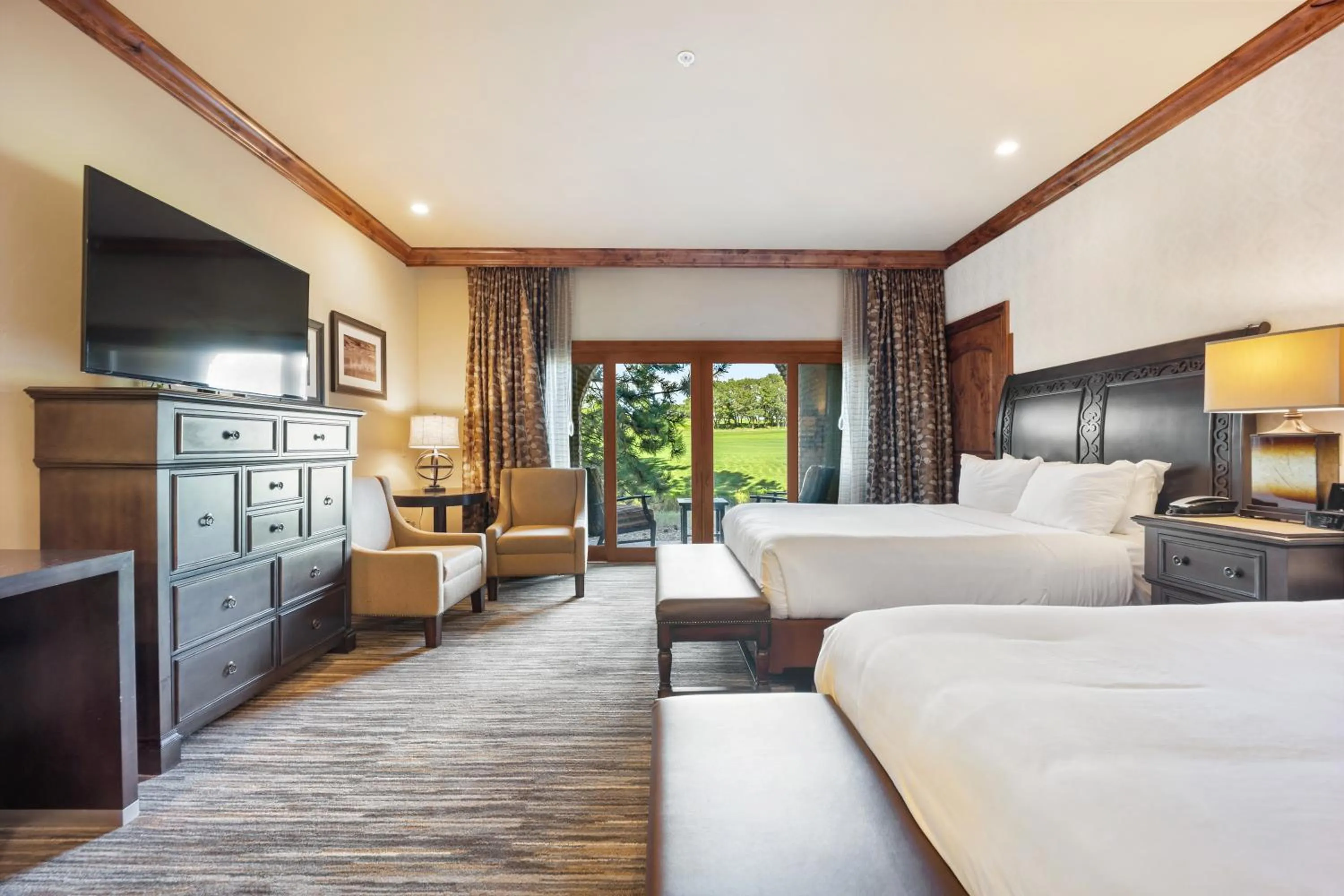 Bed in Flying Horse Resort & Club