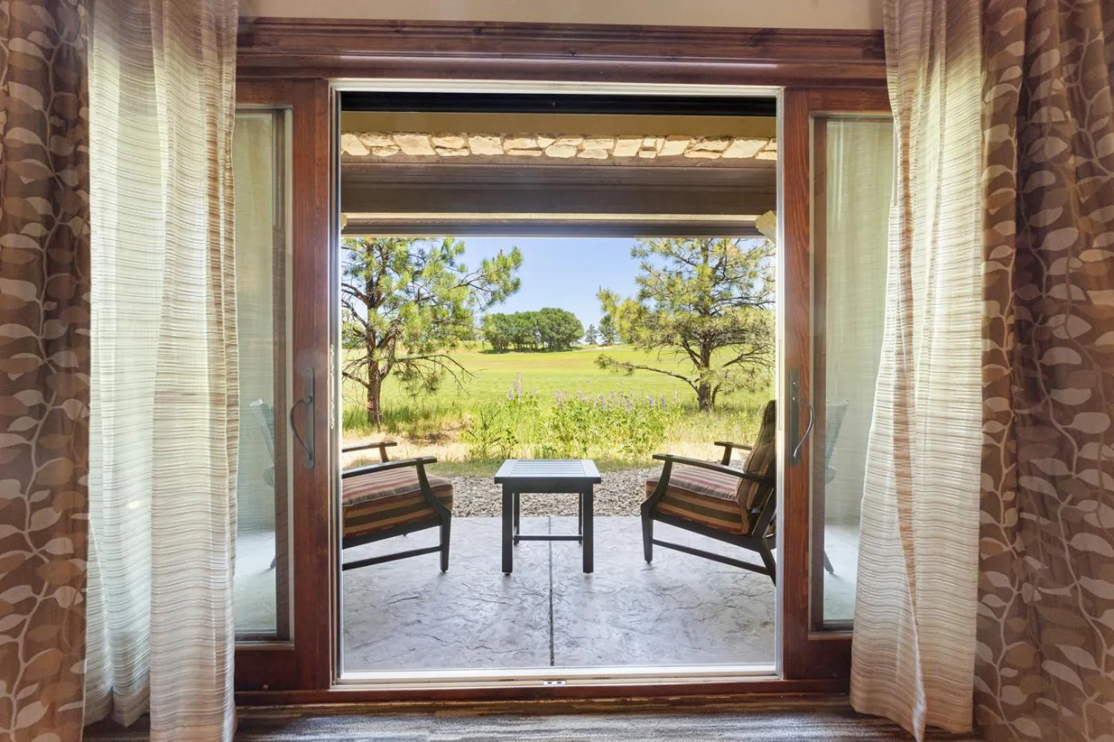 Balcony/Terrace in Flying Horse Resort & Club