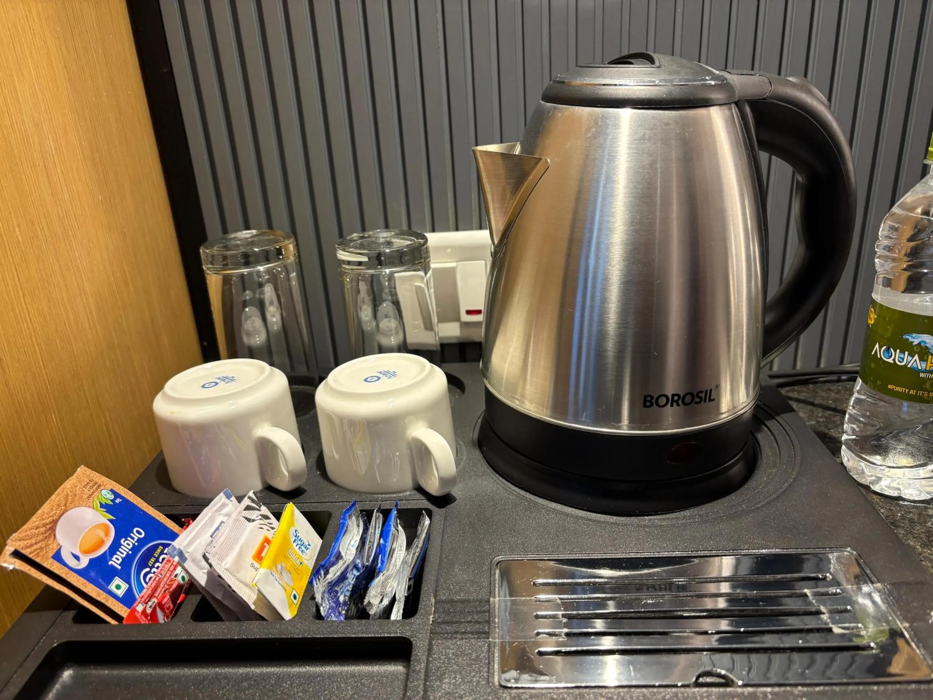 Coffee/tea facilities in Krishna's courtyard Hotel & Convention