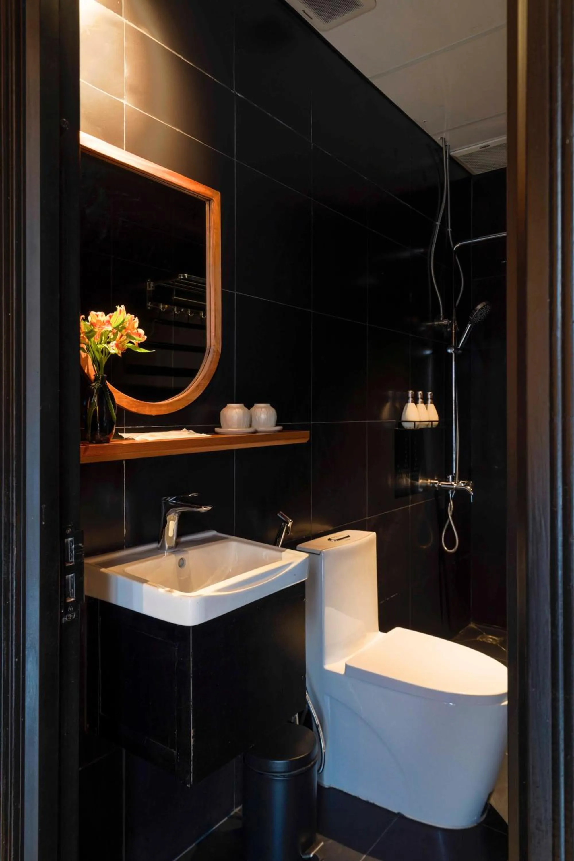 Toilet in The Lamp Boutique House