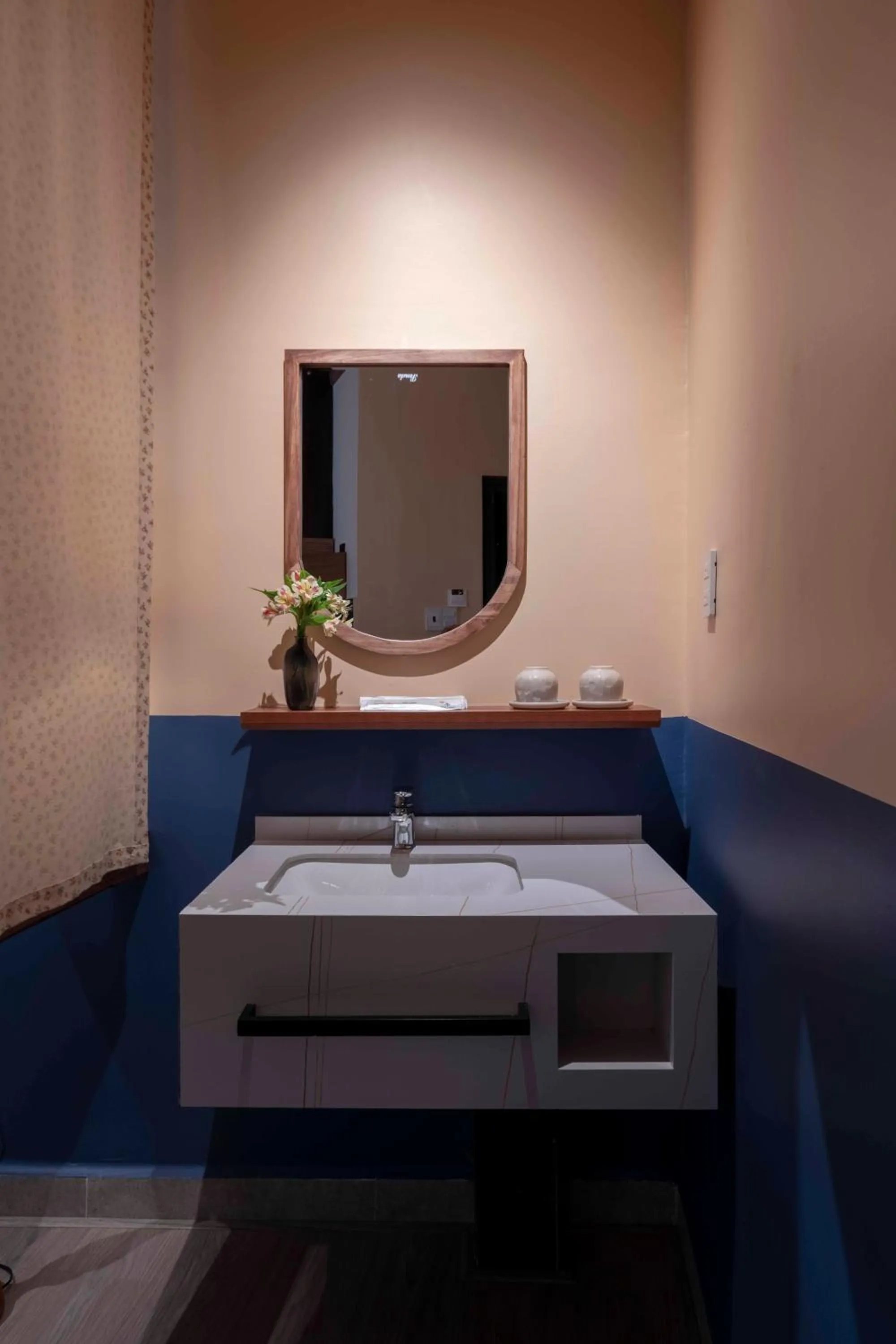 Bathroom in The Lamp Boutique House