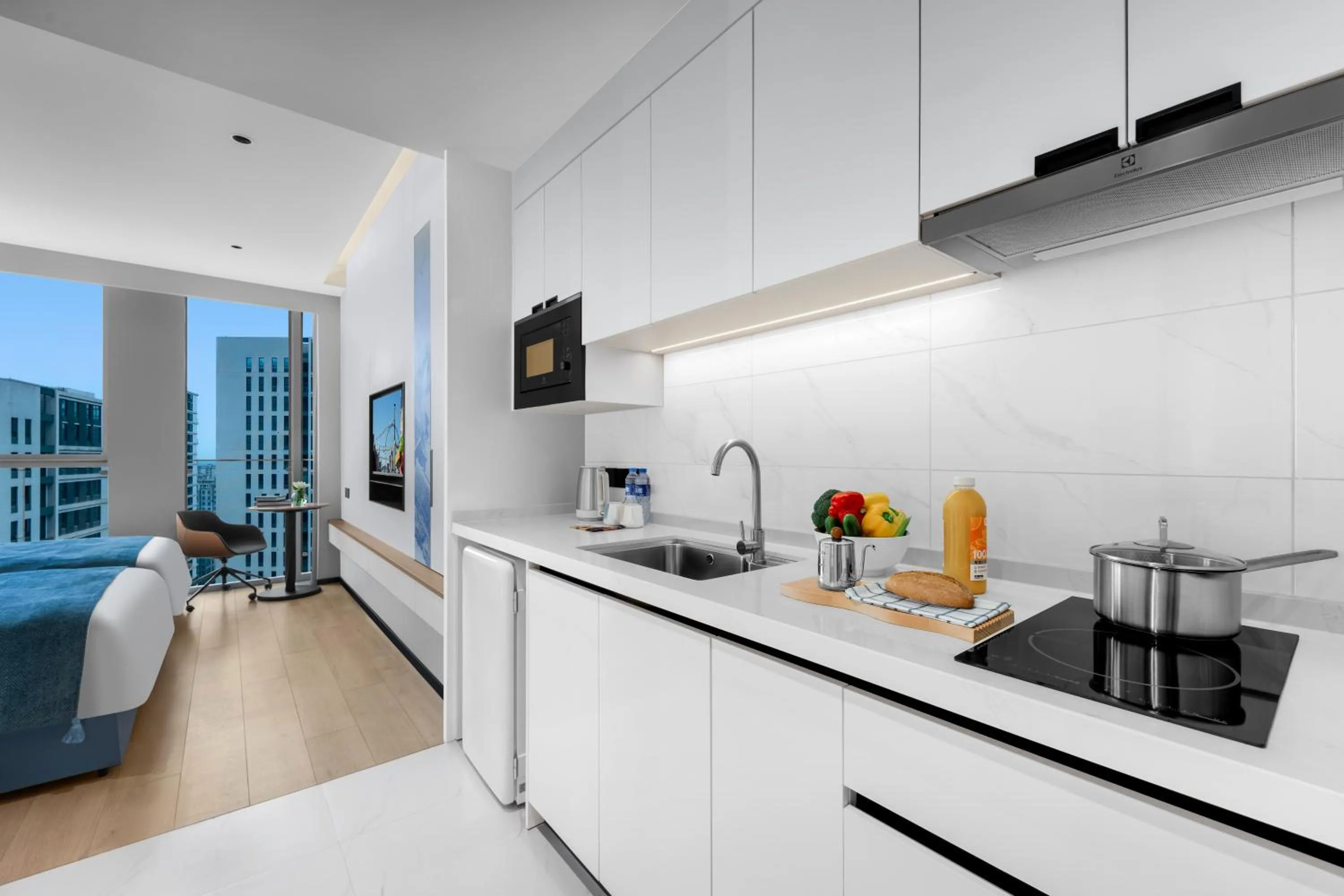 kitchen, Bed in Citadines Guanghua Chengdu