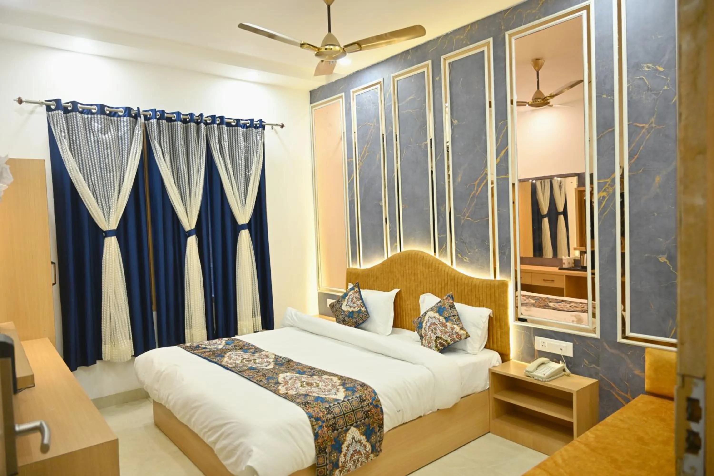 Bed in One Earth City Pearl Amritsar