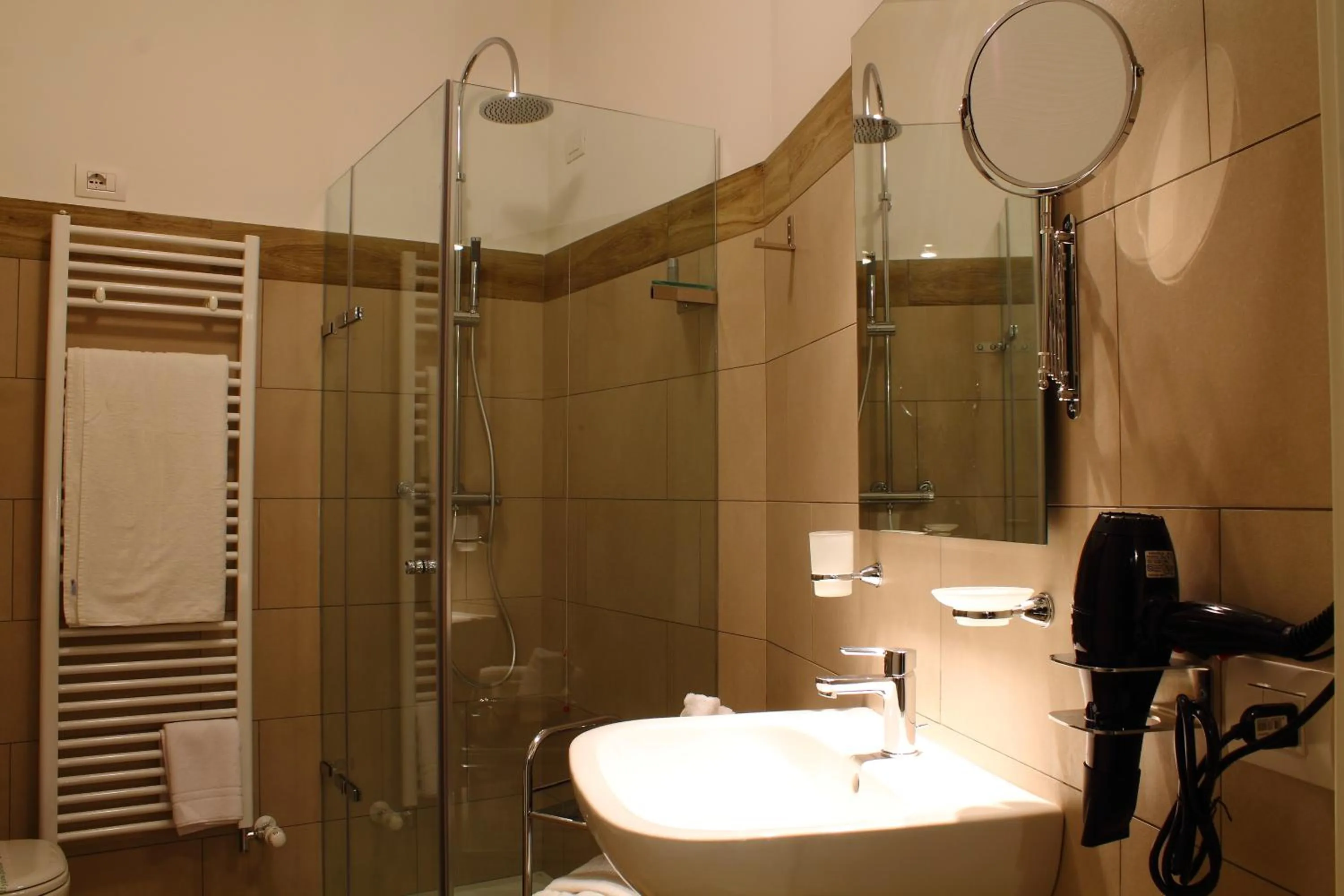 Bathroom in BHL Boutique Rooms Legnano