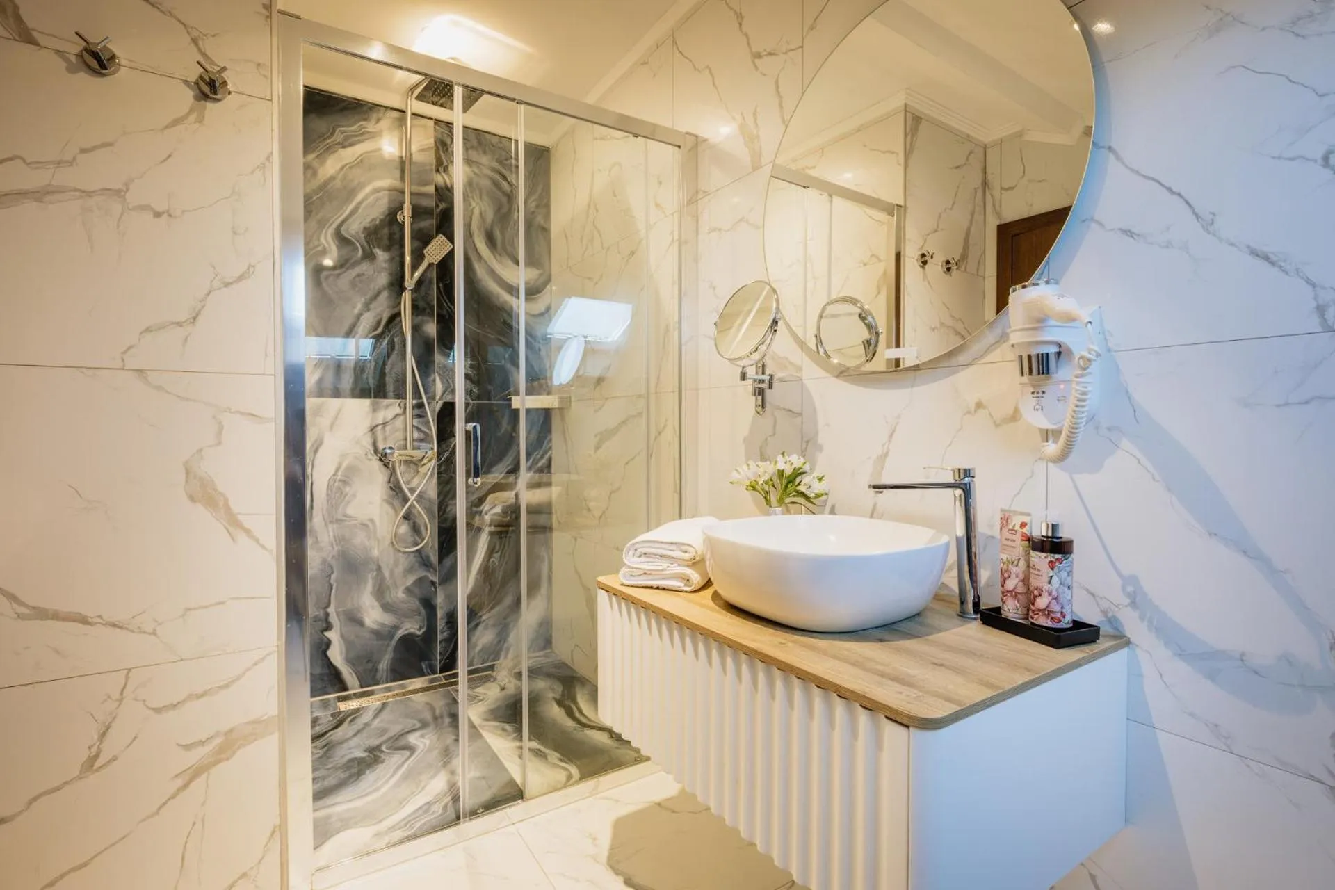 Toilet in San Valentino Palace, Umag city center