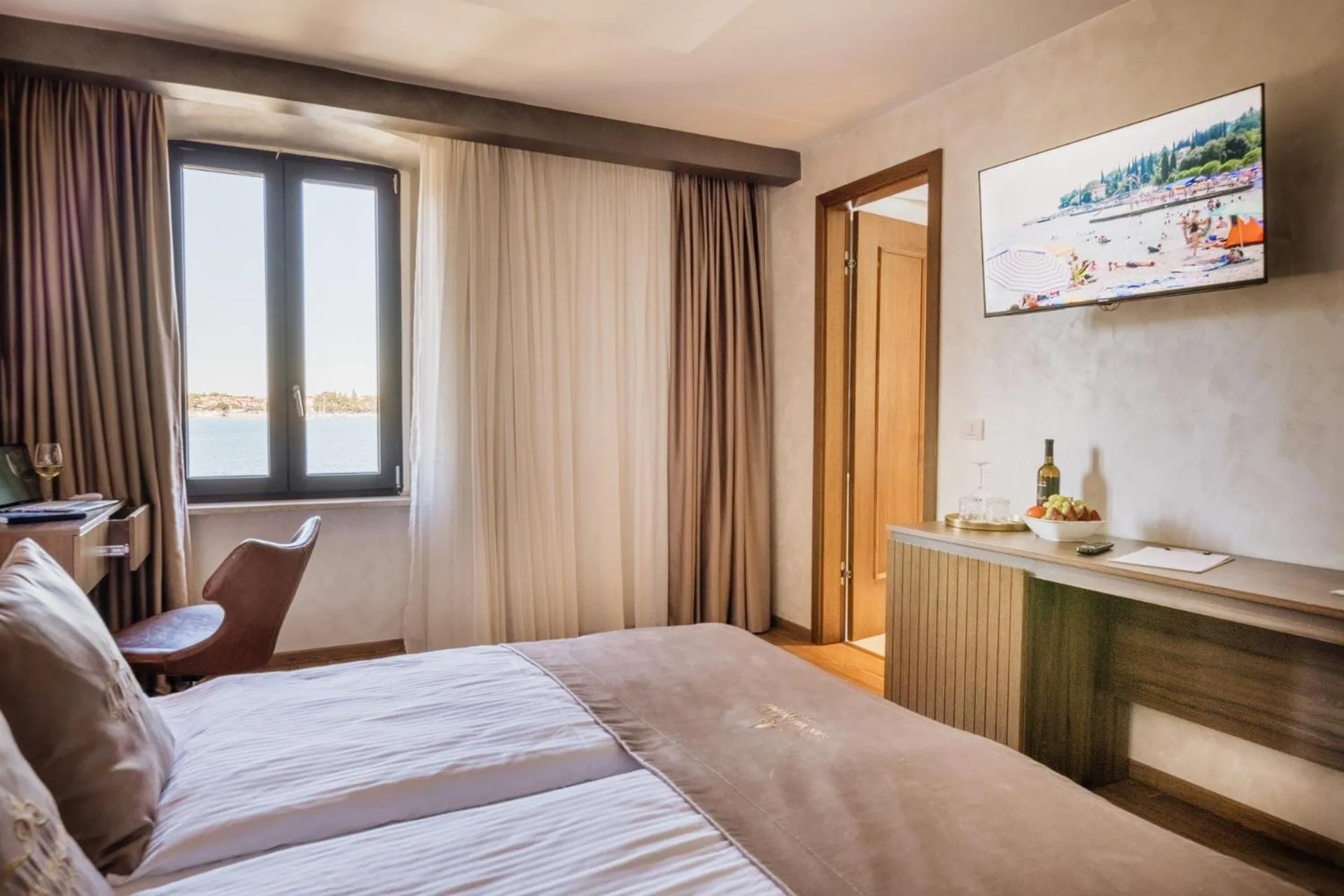 Bed in San Valentino Palace, Umag city center