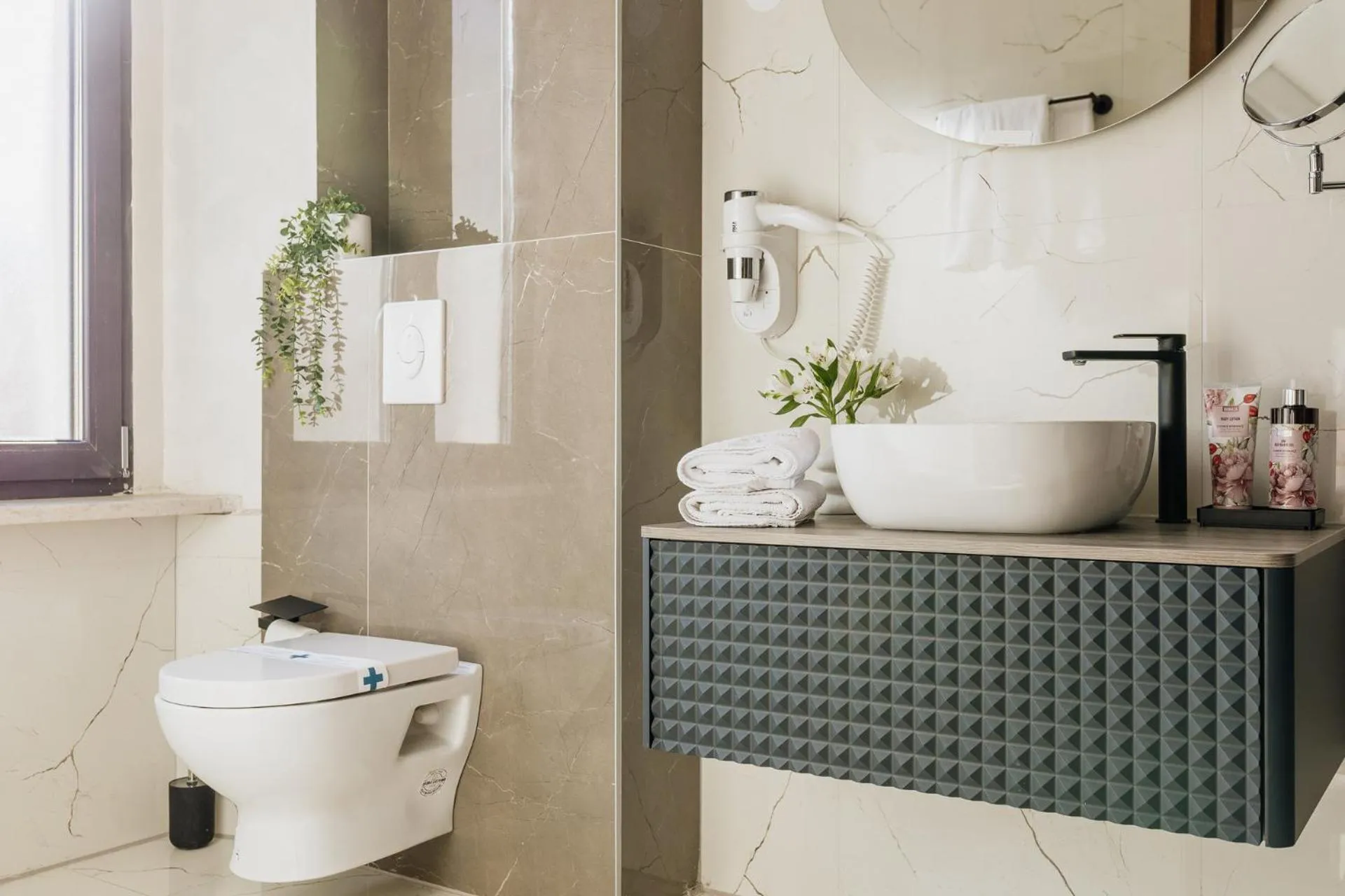Bathroom in San Valentino Palace, Umag city center