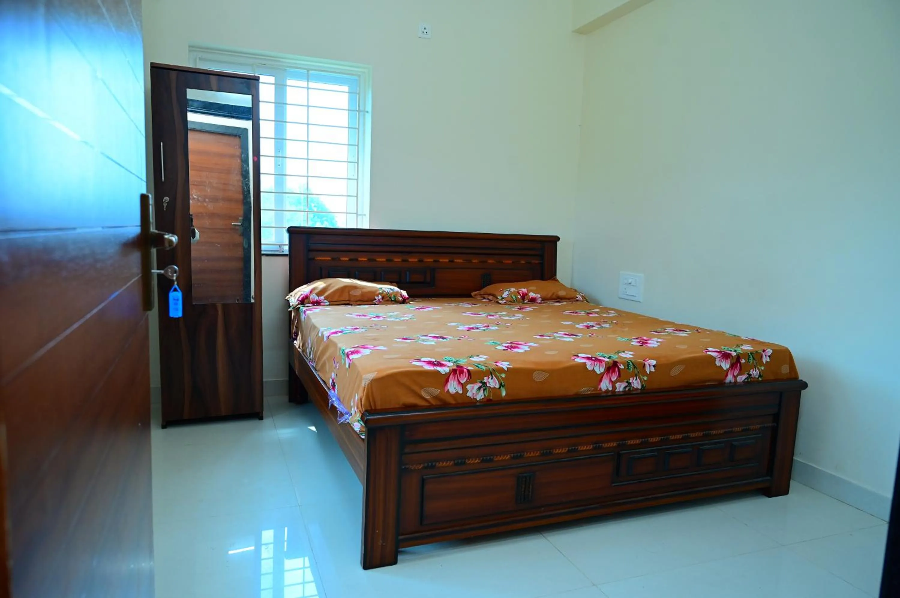 Vaarahi Guest Inn