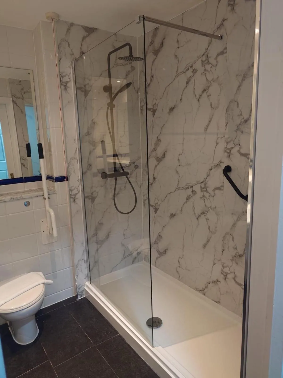 Bathroom in Dancenter Birmingham Airport near NEC