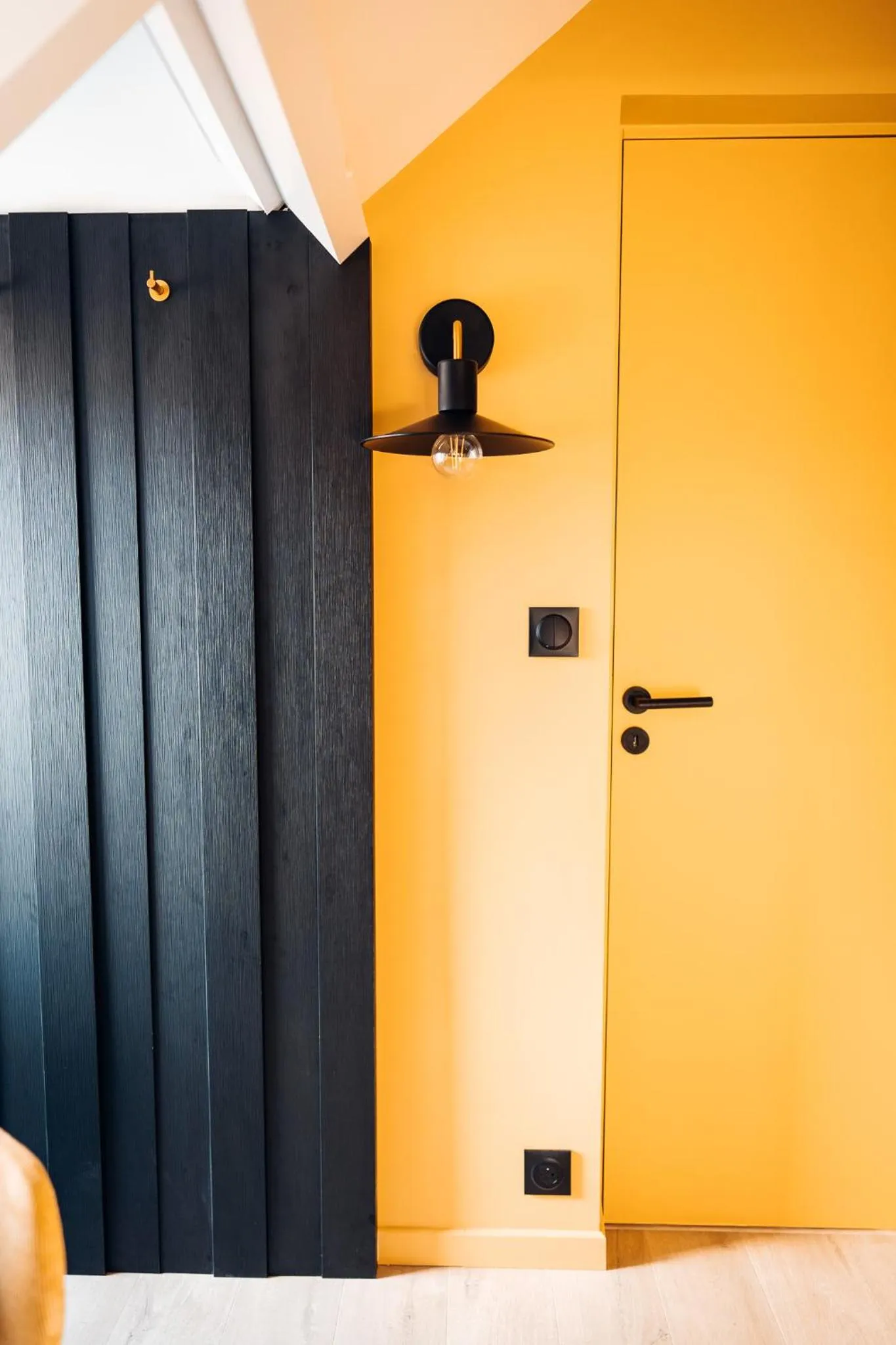 wardrobe in Les Charmes du Petit Pré