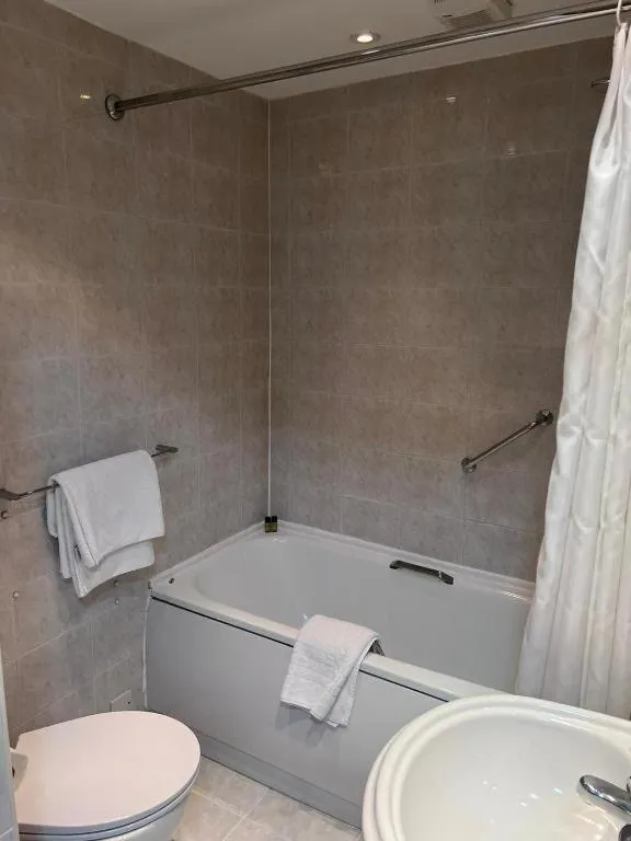 Bathroom in Dancenter East Midlands Airport