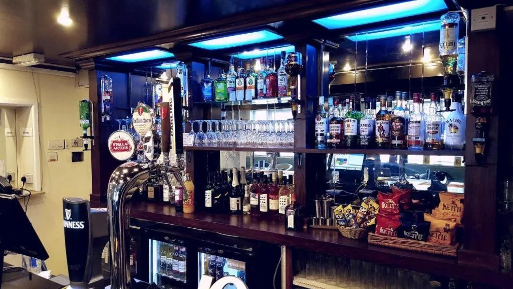 Other in Dancenter East Midlands Airport