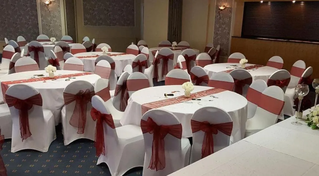 Other in Dancenter East Midlands Airport