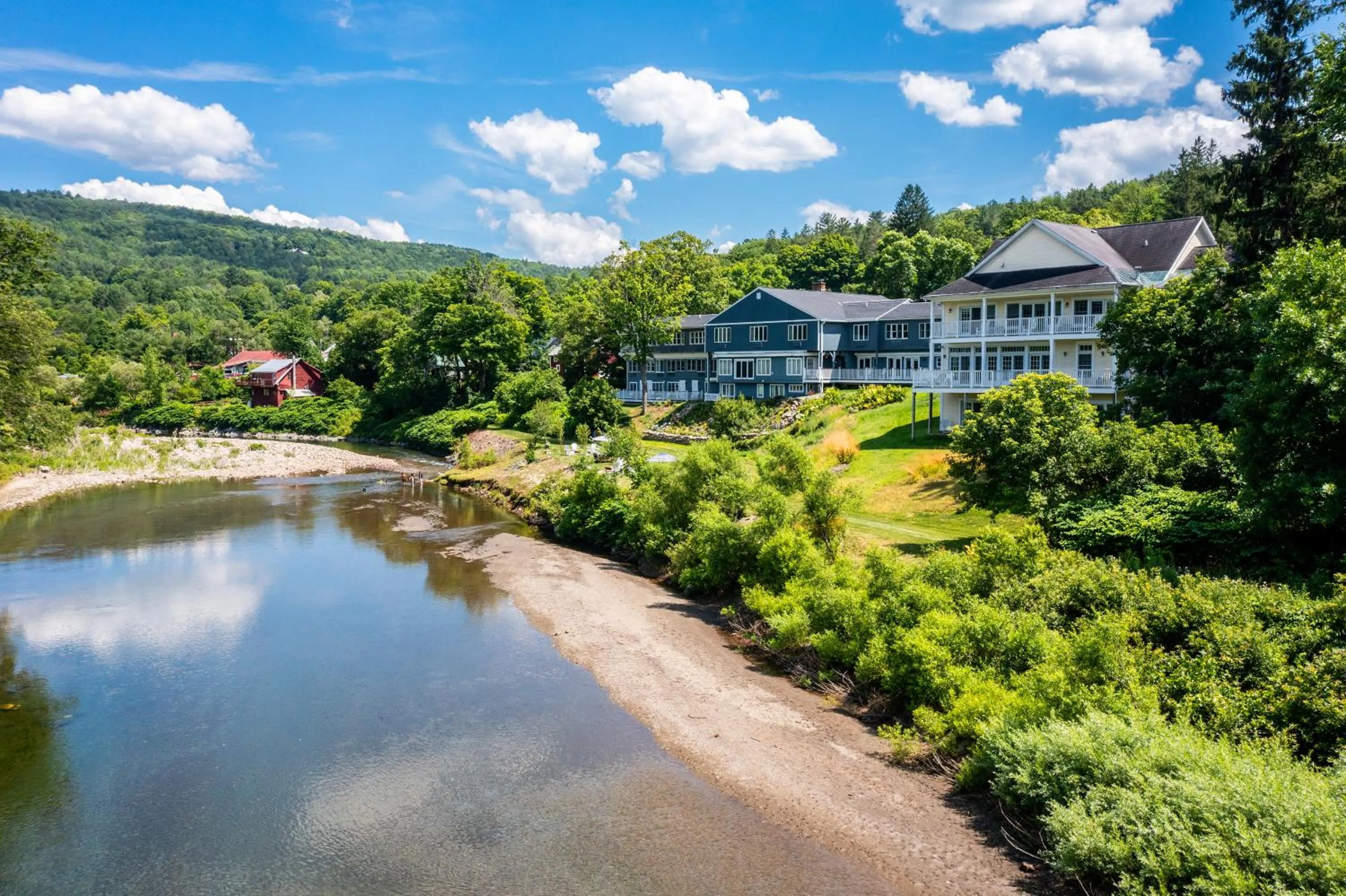 Natural landscape in The Shire Woodstock