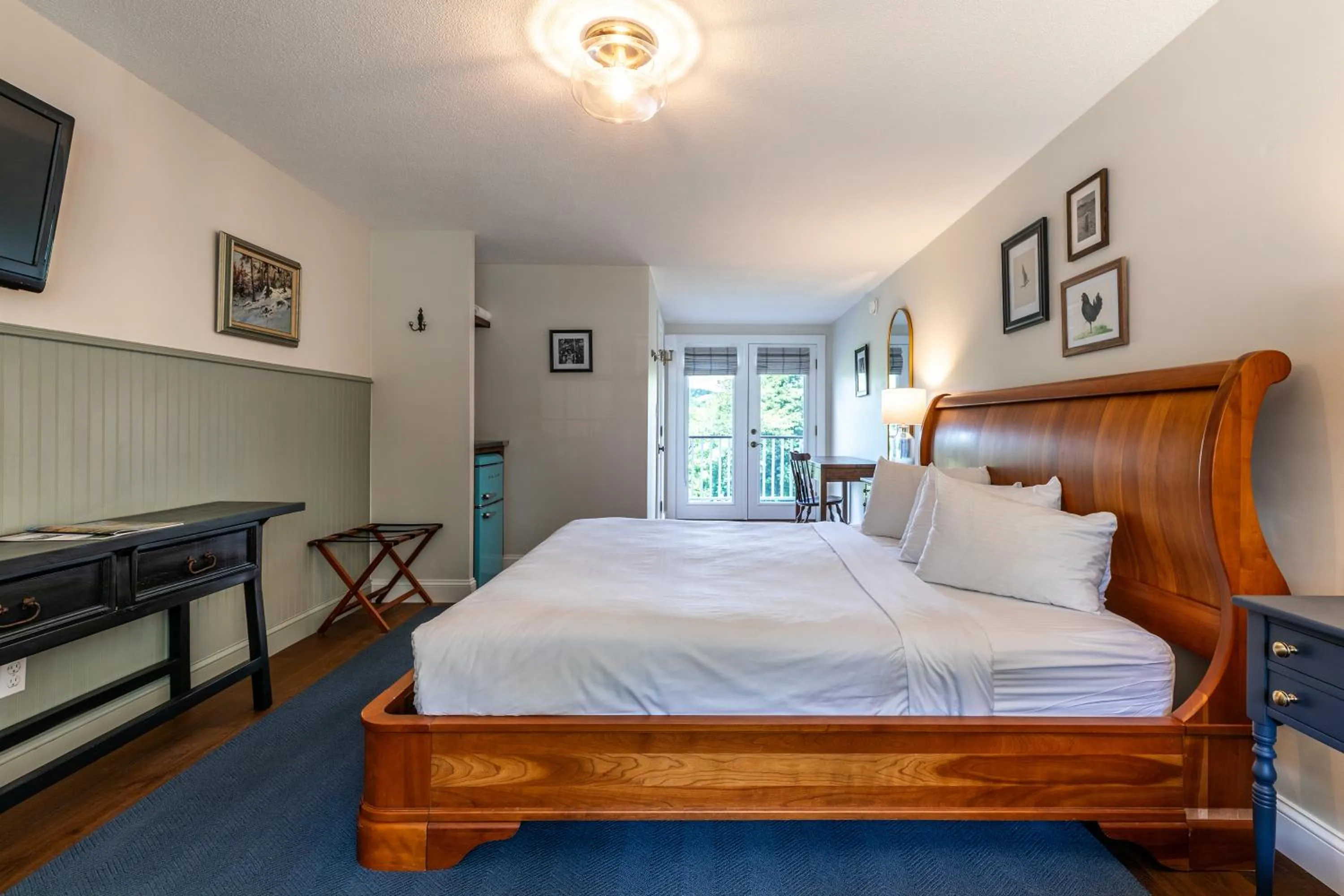 Bedroom, Bed in The Shire Woodstock