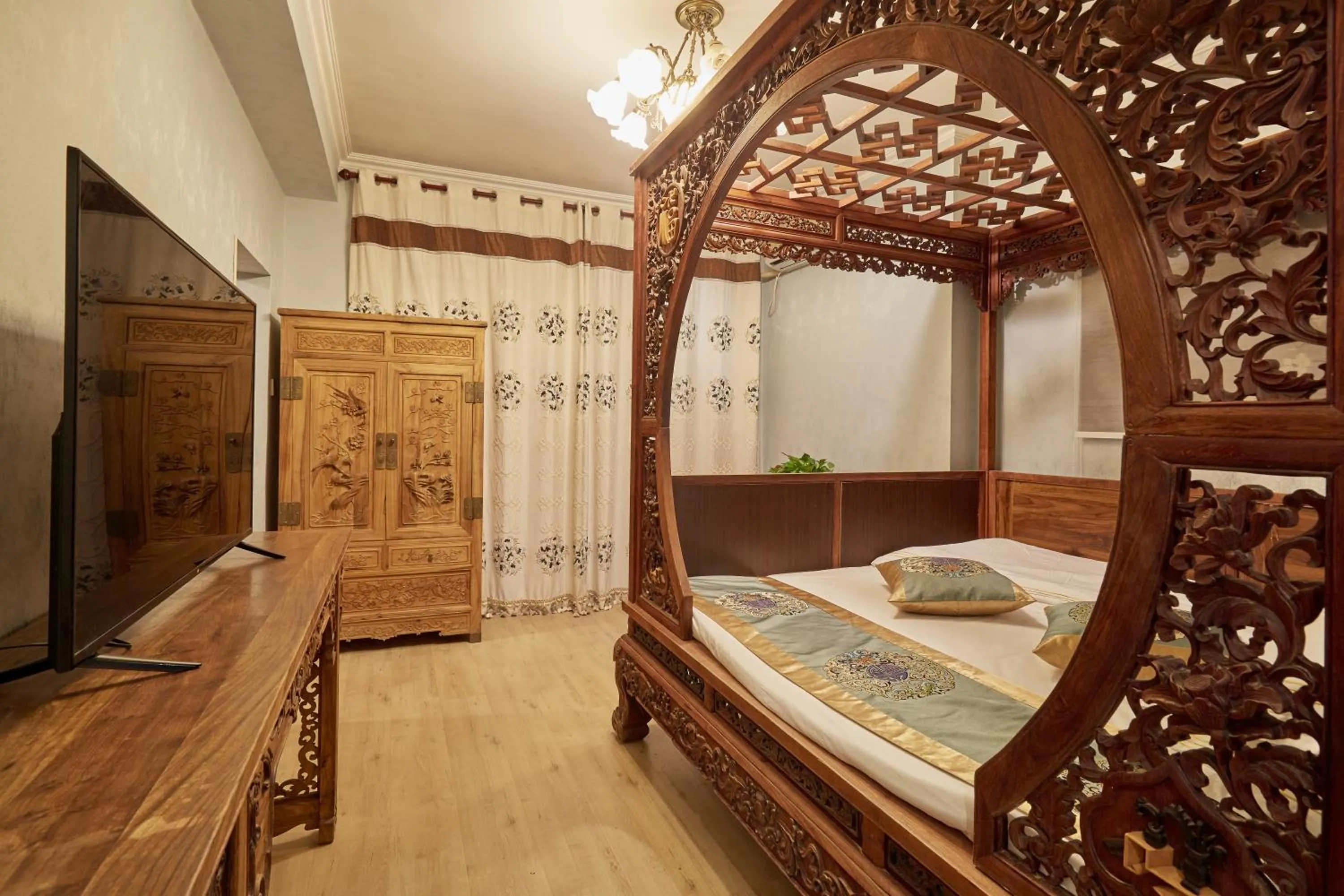 Bed in Beijing Rong Courtyard Boutique Hotel