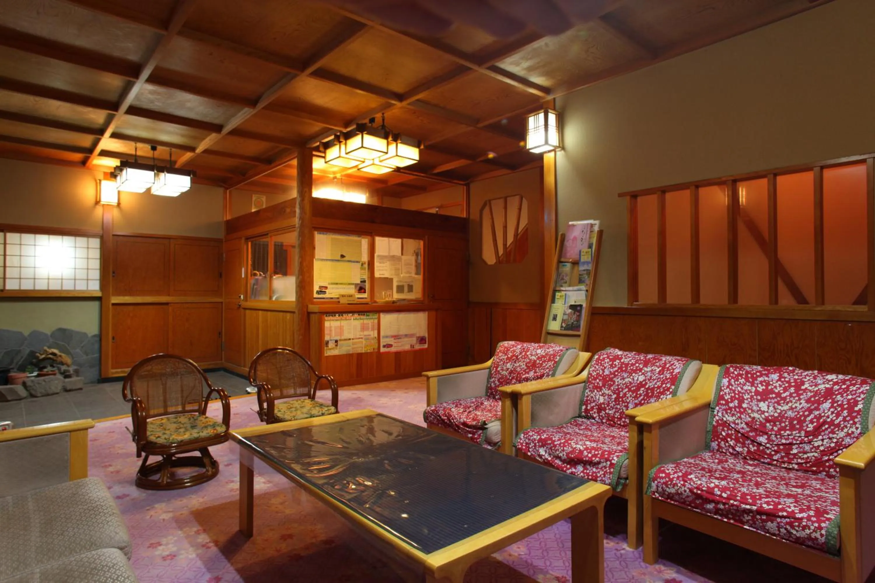 Lobby or reception in Hatsunoyu